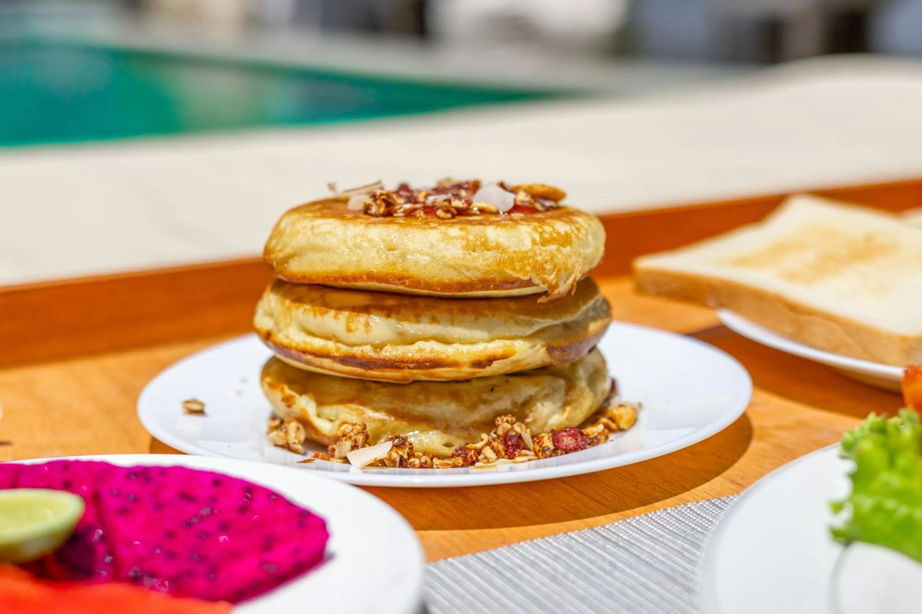 Food and drinks in Golden Garuda Cottages