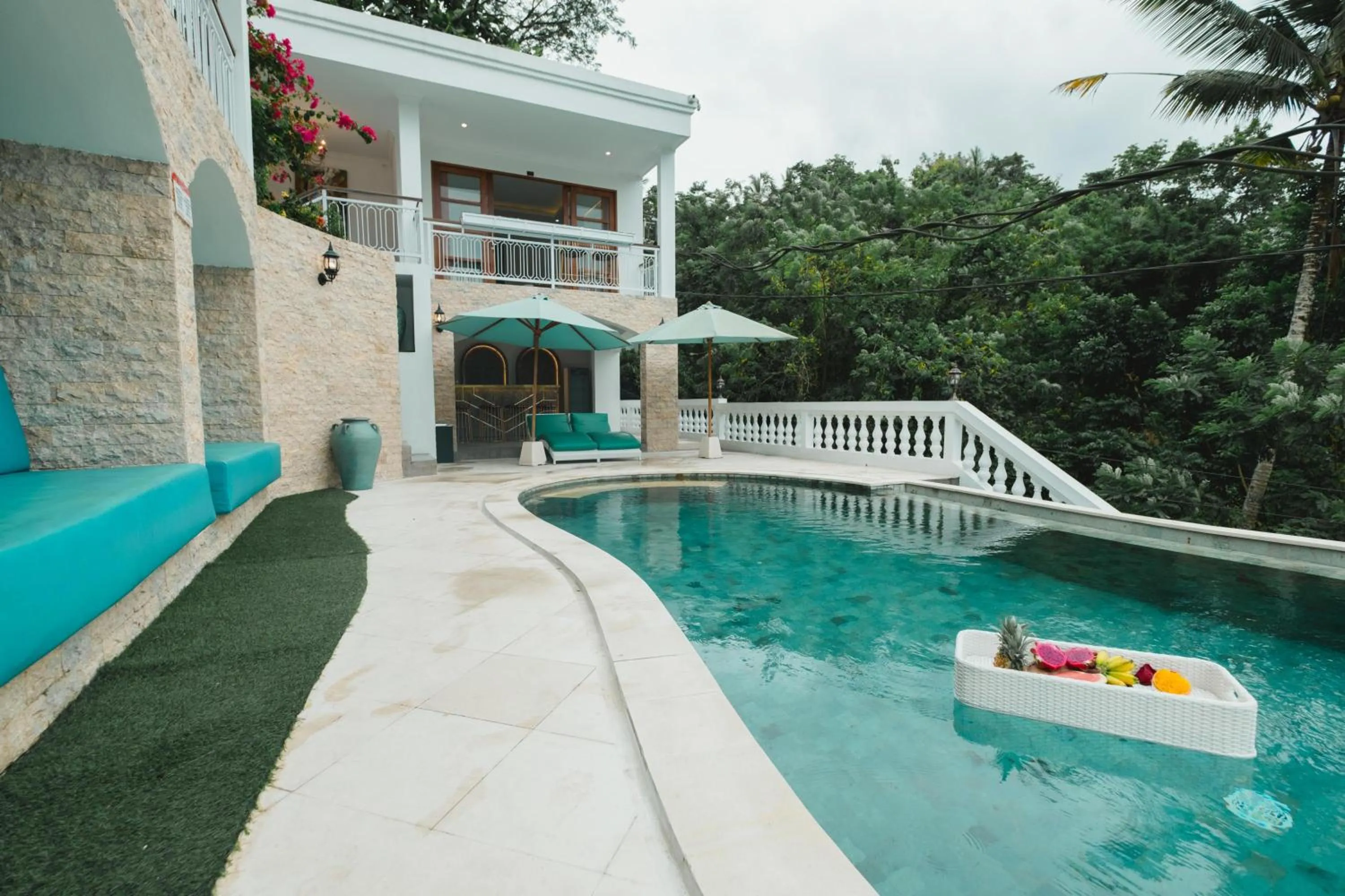 Property building in Royal Maharani Payogan