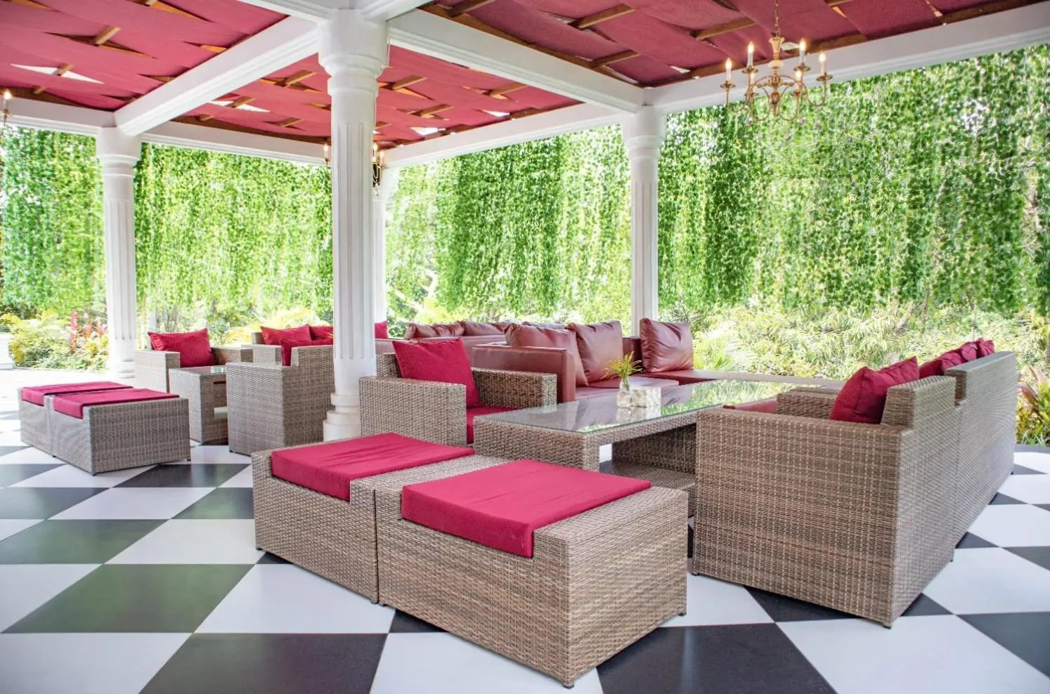 Restaurant/places to eat in Royal Maharani Payogan