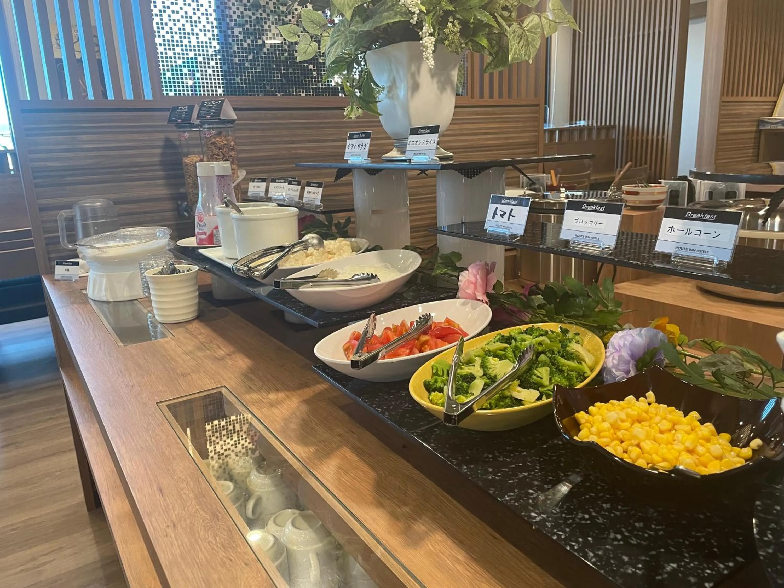Buffet breakfast in Hotel Route Inn Shikoku Chuo
