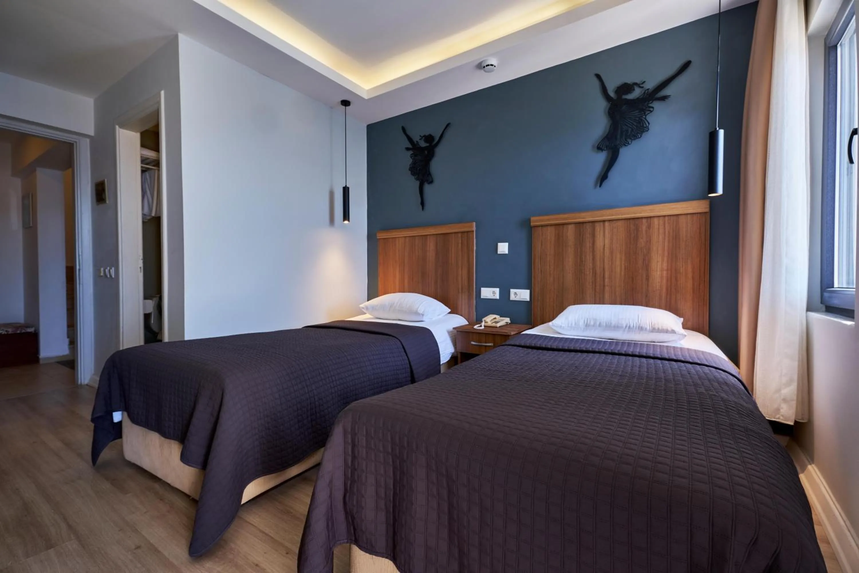 Photo of the whole room, Bed in Aqua Princess Hotel