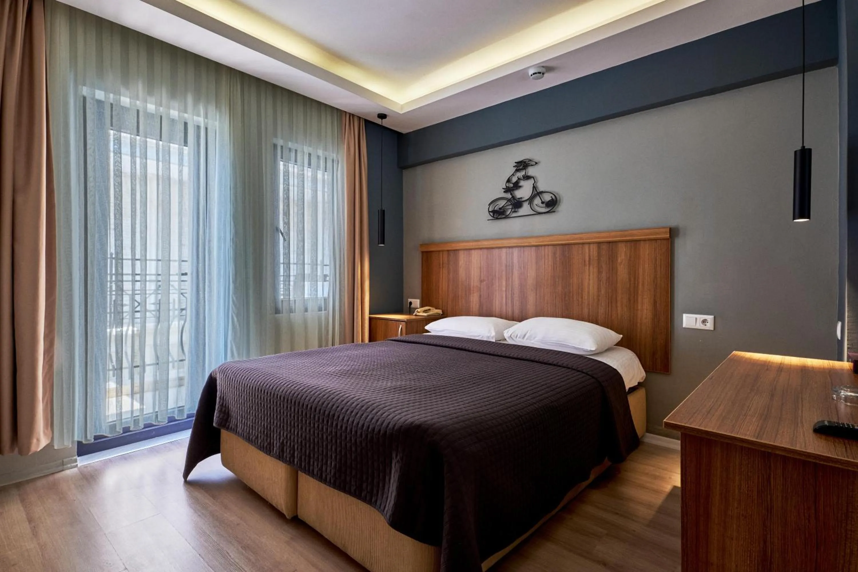 Photo of the whole room, Bed in Aqua Princess Hotel