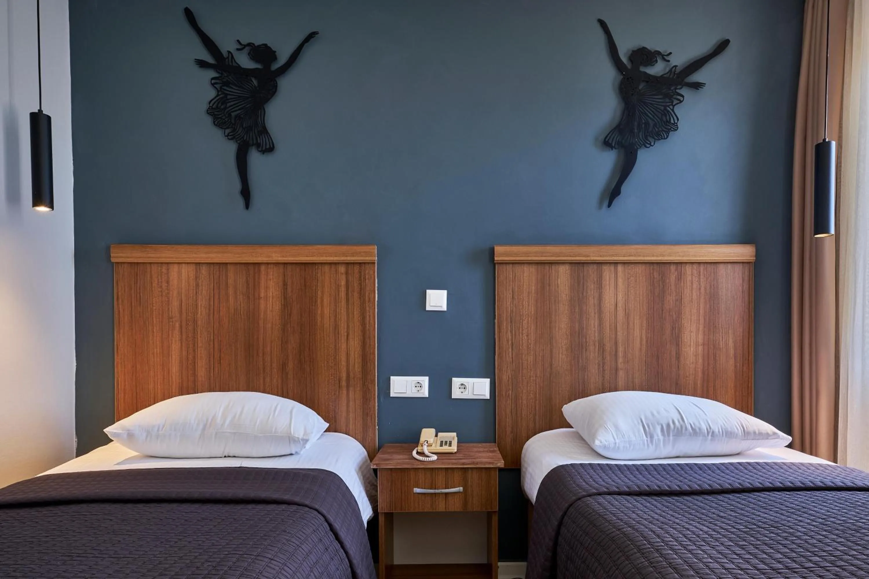 Photo of the whole room, Bed in Aqua Princess Hotel