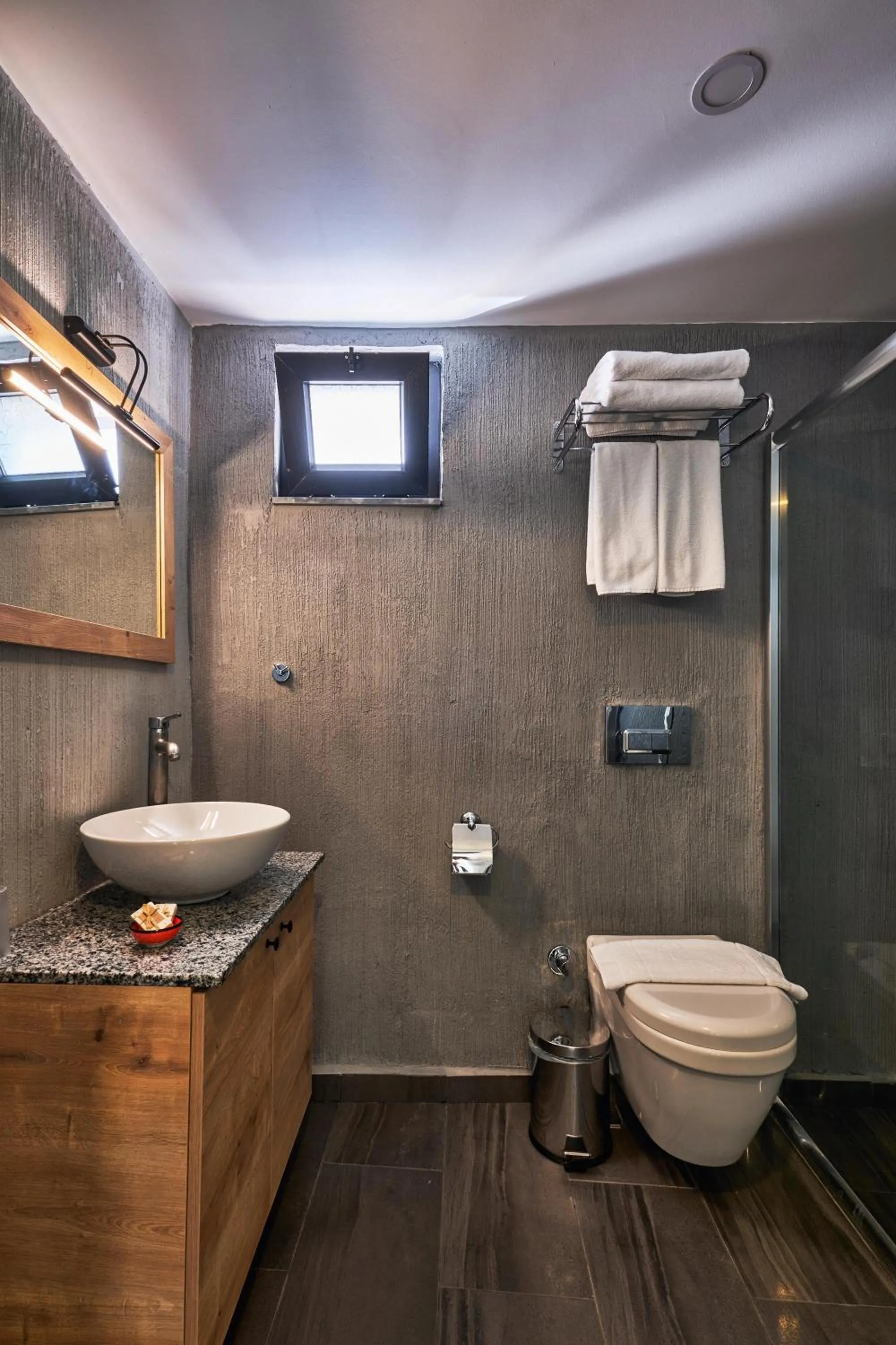 Bathroom in Aqua Princess Hotel