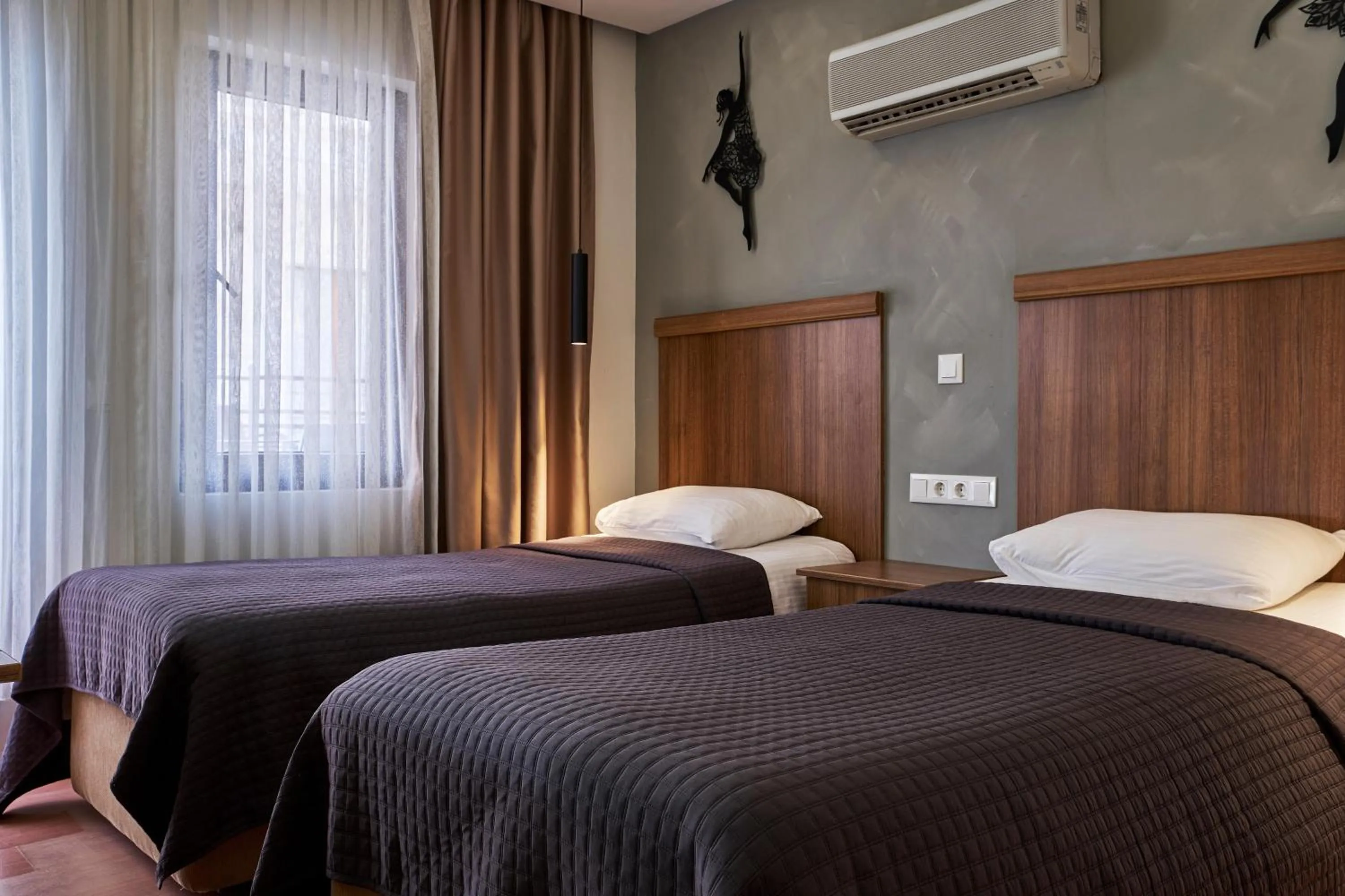 Photo of the whole room, Bed in Aqua Princess Hotel