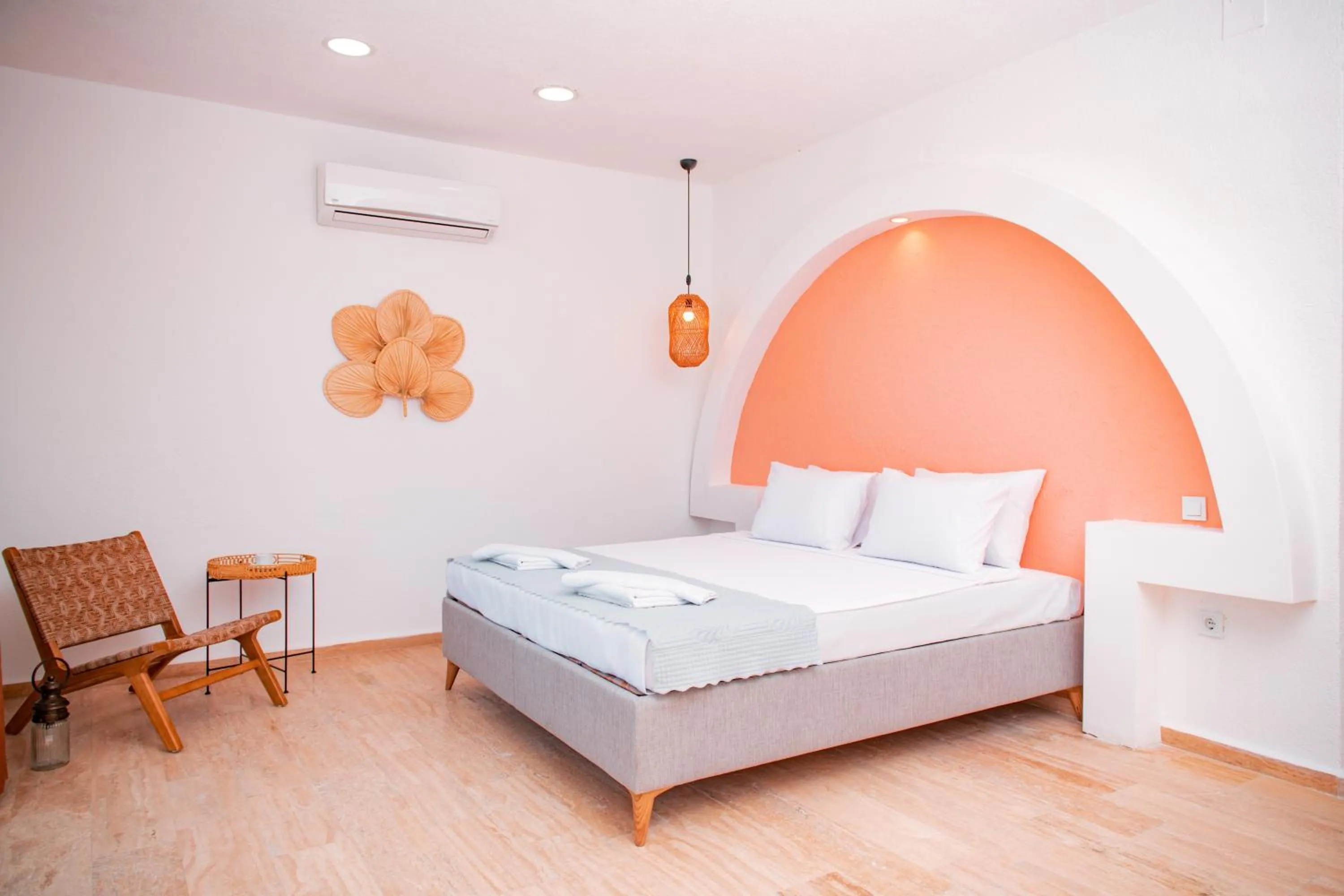 Bed in MARE MARIN BOUTIQUE HOTEL