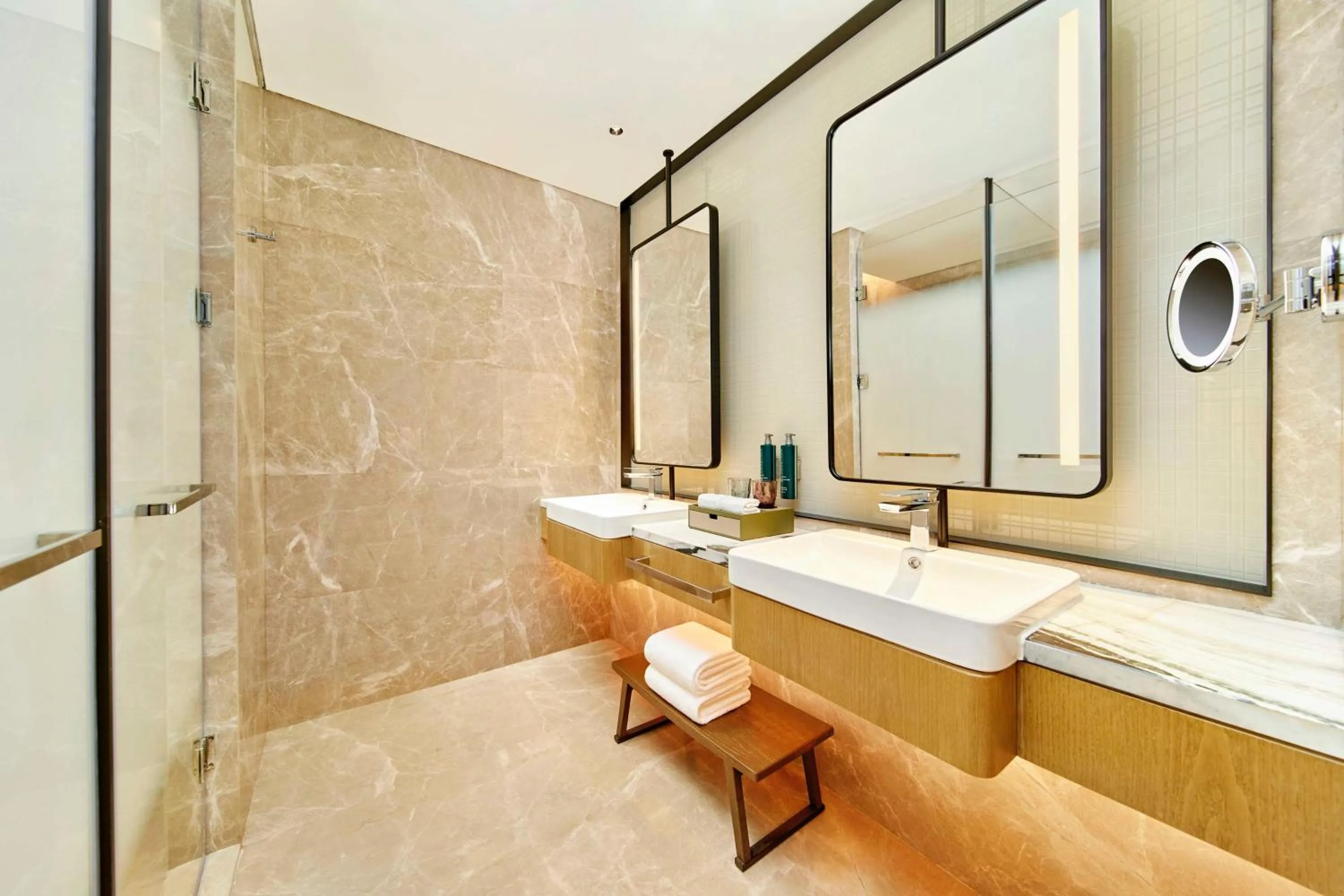 Bathroom in DoubleTree By Hilton Ya'An