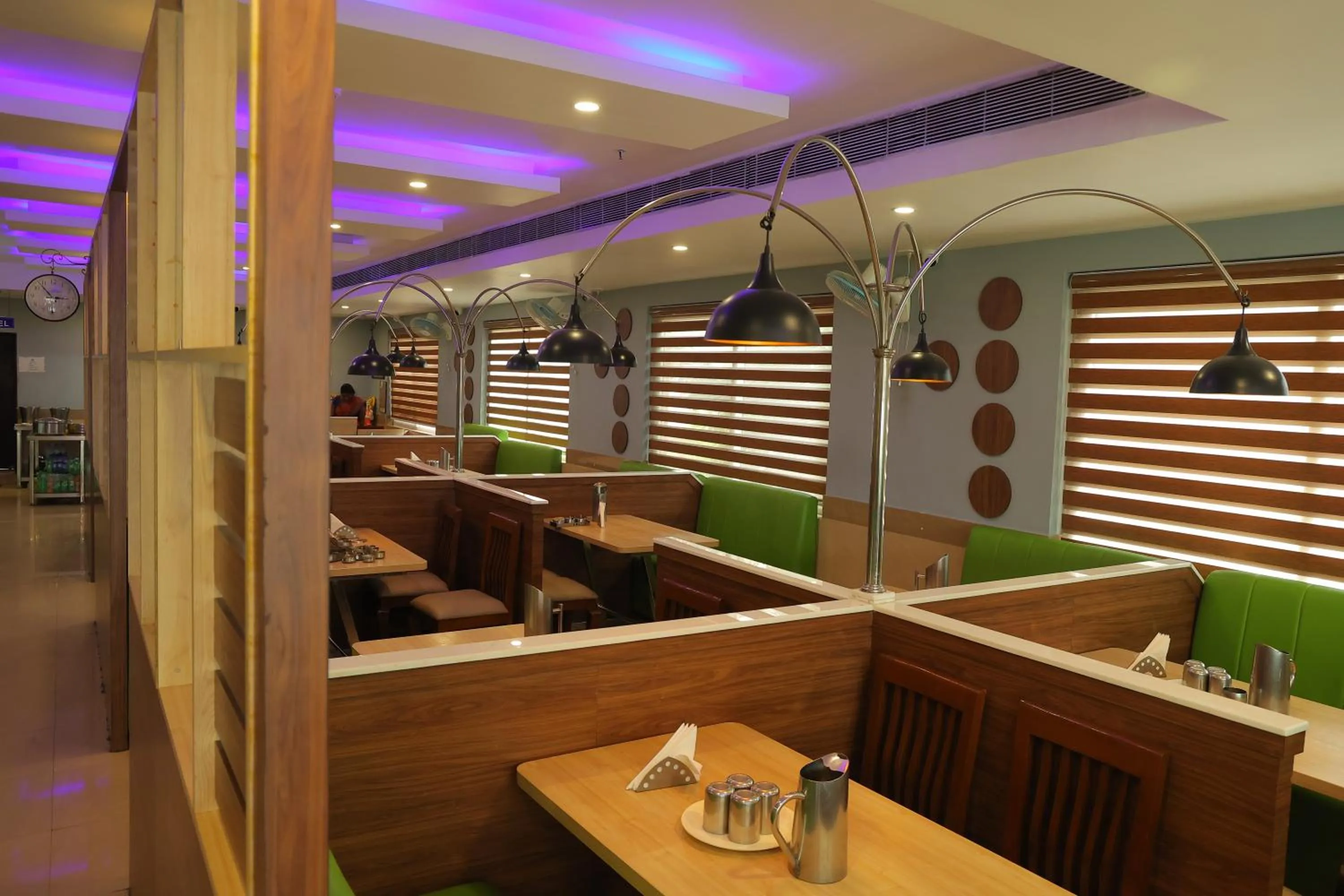 Restaurant/places to eat in Pondy Southern Residency