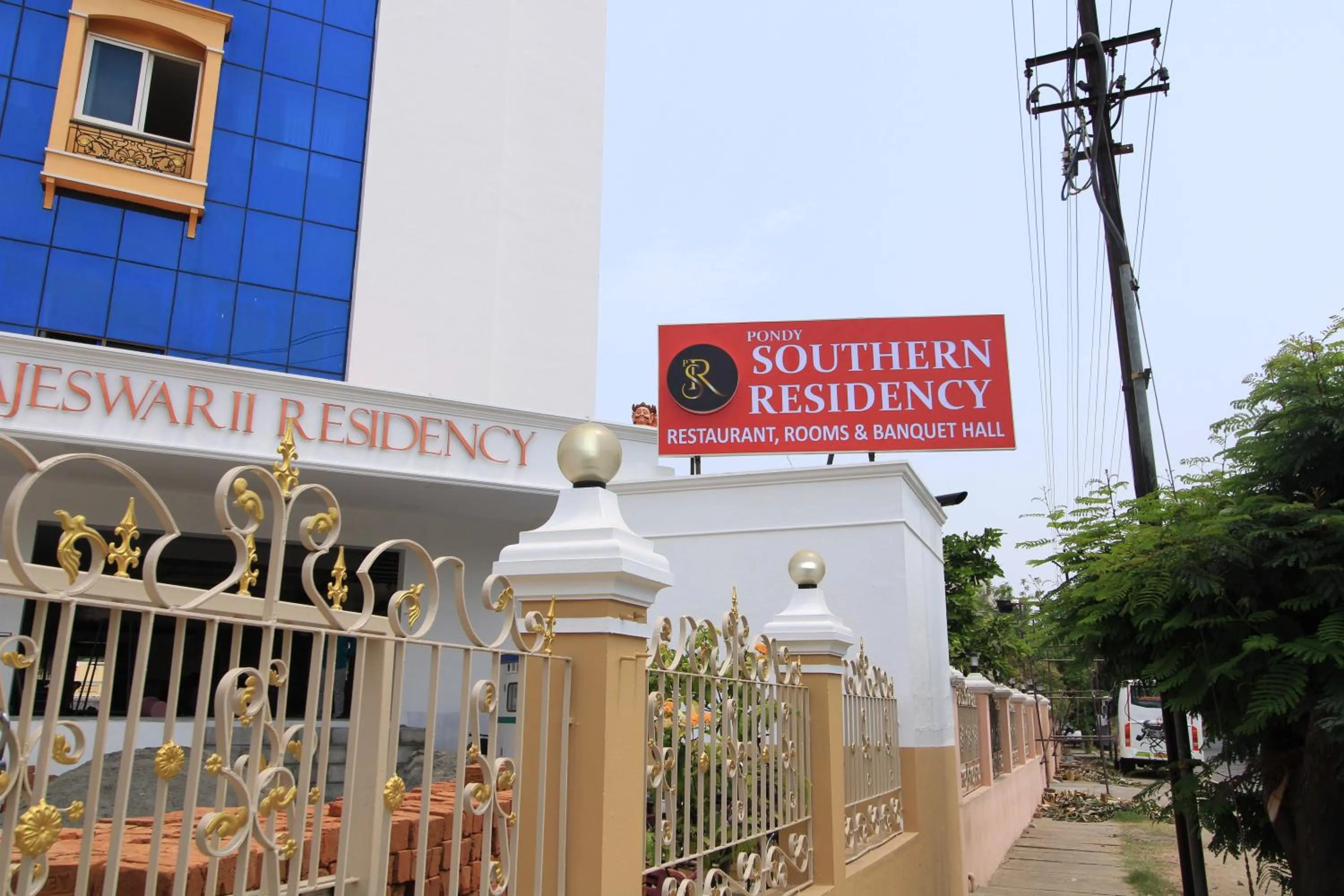 Property building in Pondy Southern Residency