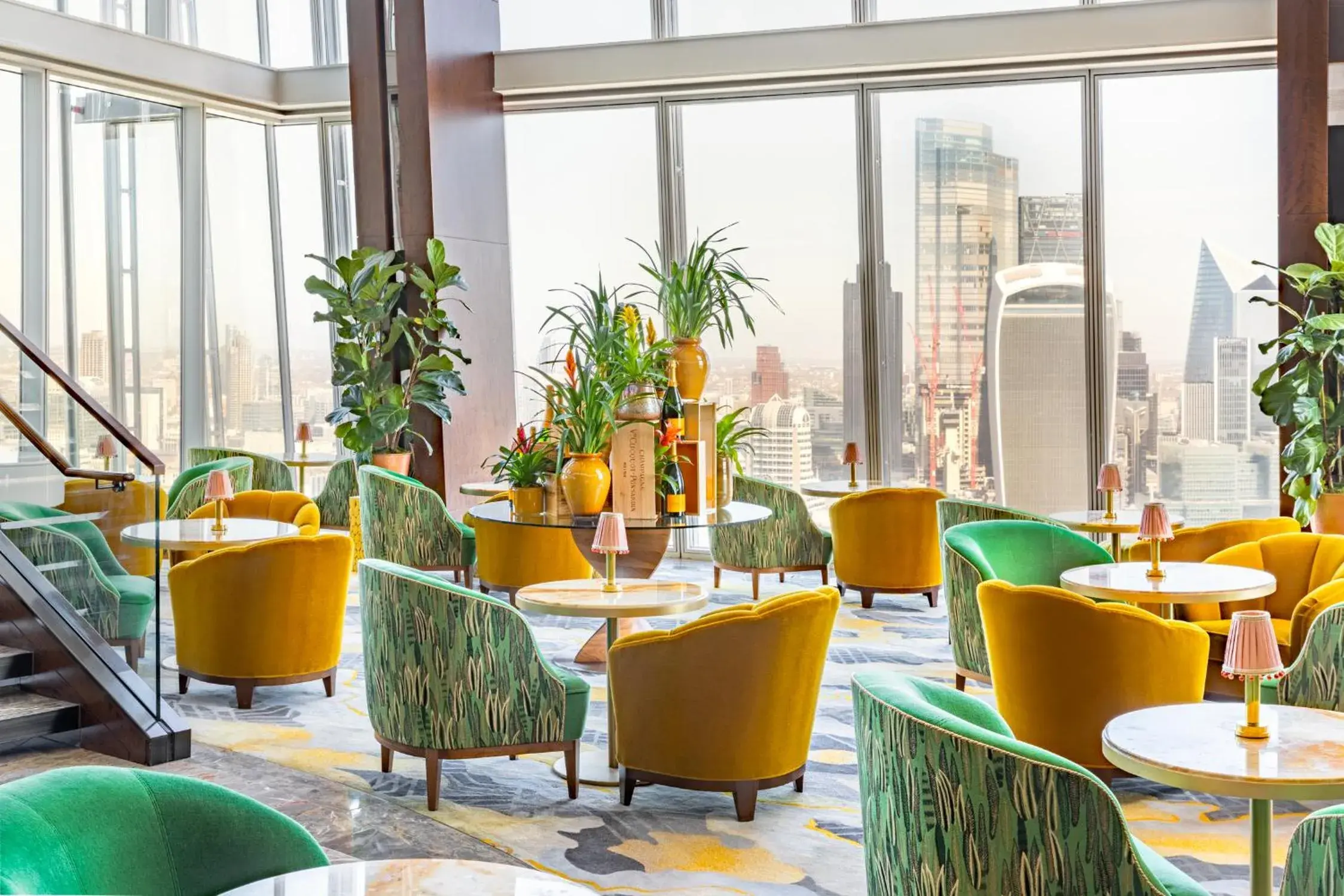 Lounge or bar in Shangri-La The Shard, London Lounge or bar in Shangri-La The Shard, London