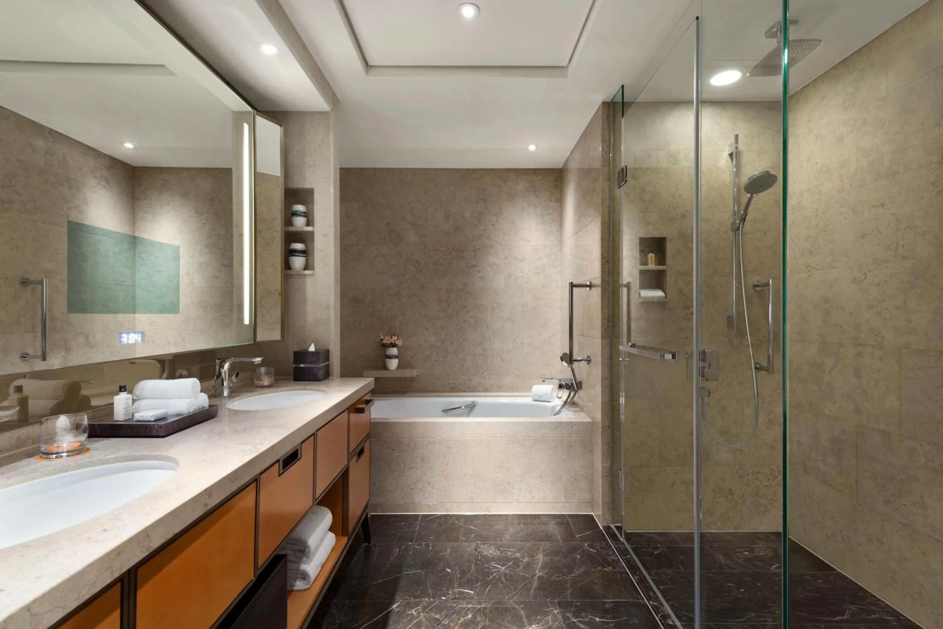 Bathroom in Shangri-La The Shard, London