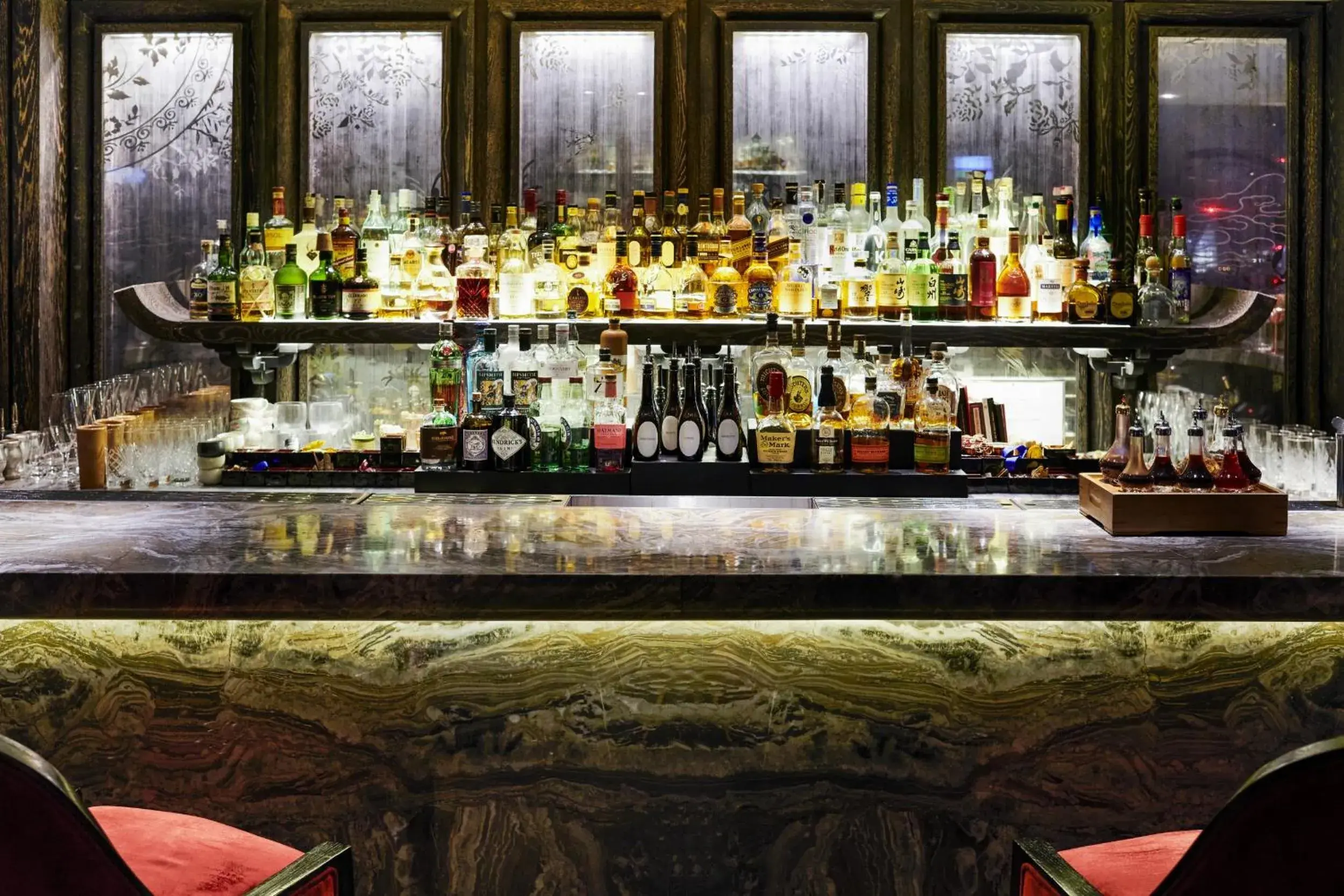 Lounge or bar in Shangri-La The Shard, London Lounge or bar in Shangri-La The Shard, London