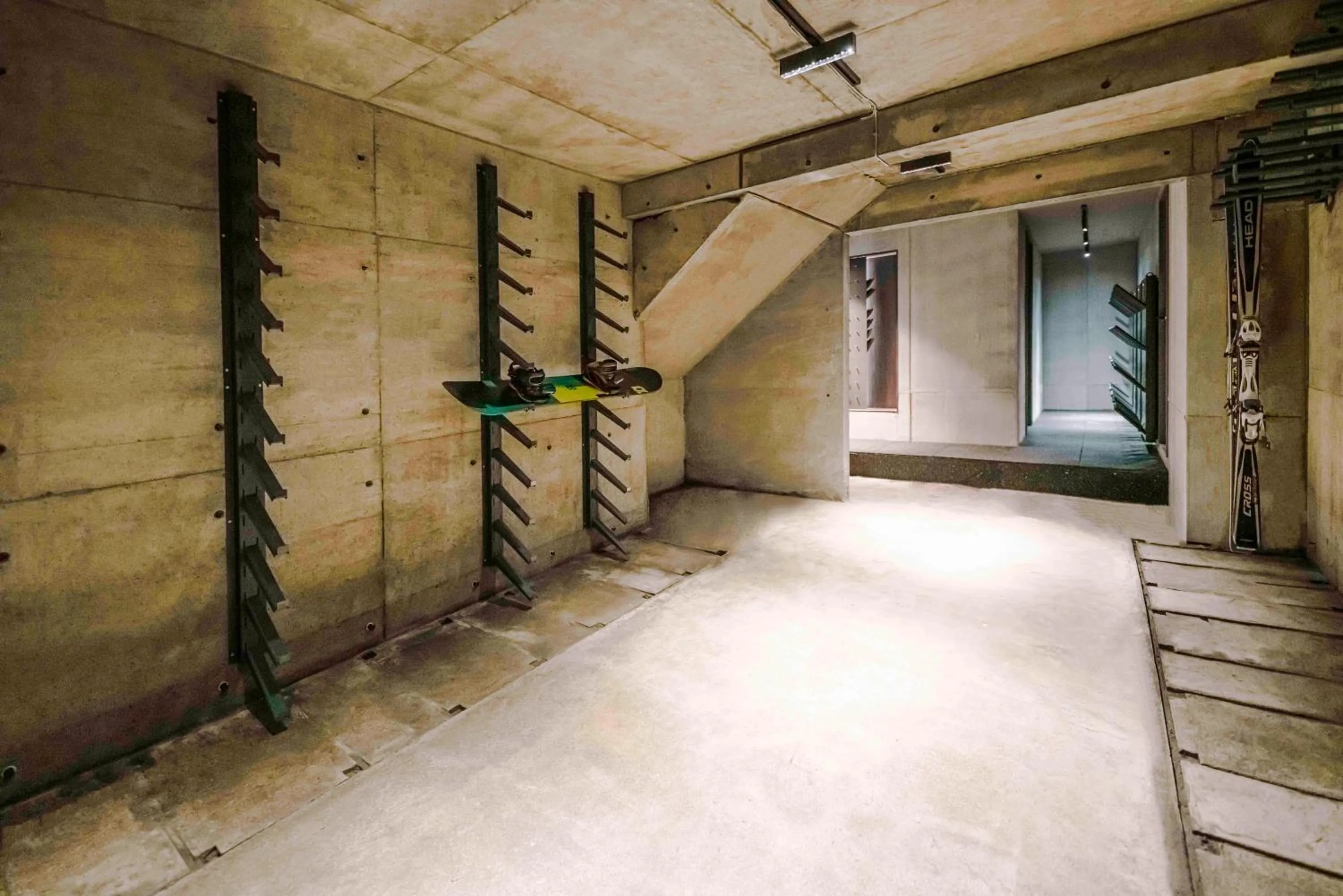 Skiing in SKI INN HAKUBA