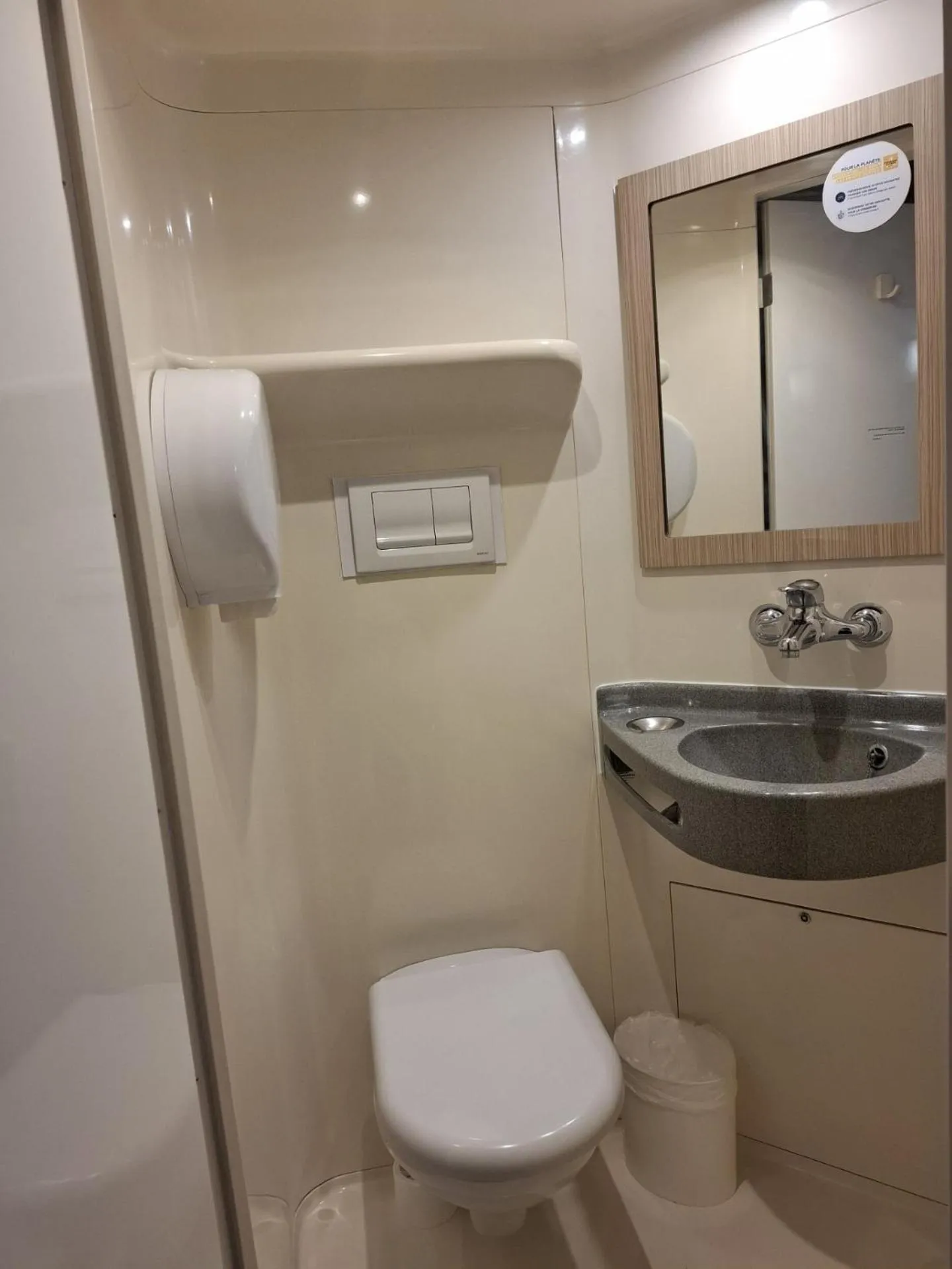 Bathroom in PREMIERE CLASSE ANGERS SUD Louvre Hotels group