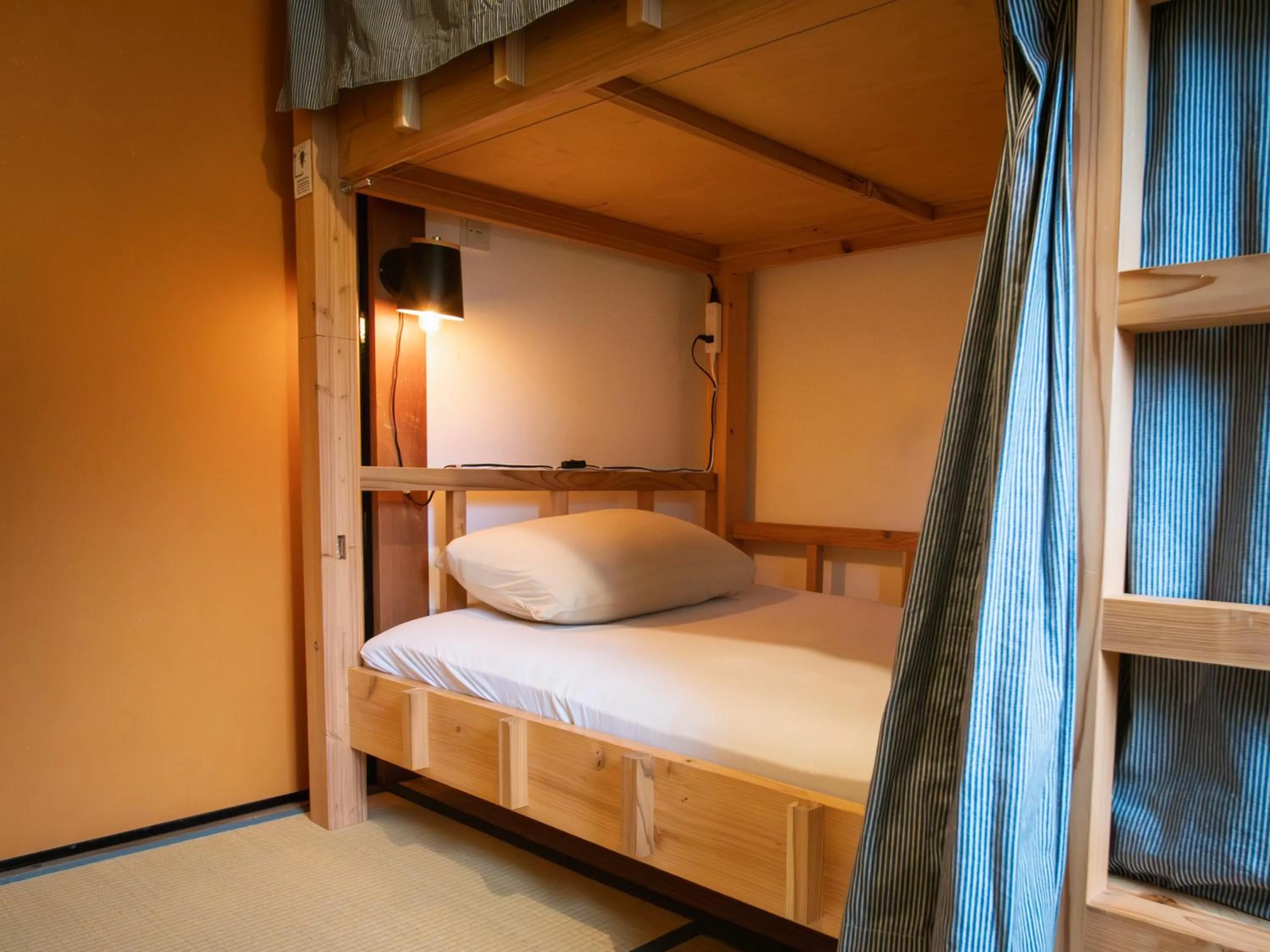 bunk bed, Bed in Next Chapter - Guesthouse - Kito