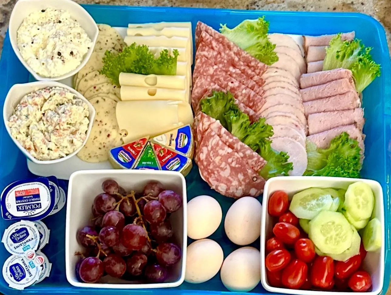 Food and drinks in Rezydencja Wind Rose - luxury ApartHotel Gdansk