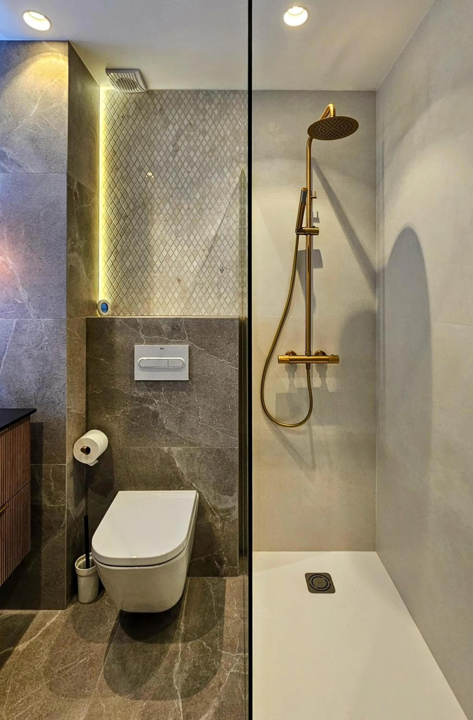Shower in Apartamento del Mar - Playa Muchavista