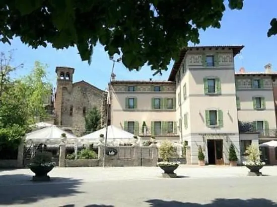 Property building in Cora Hotels Leon d'Oro