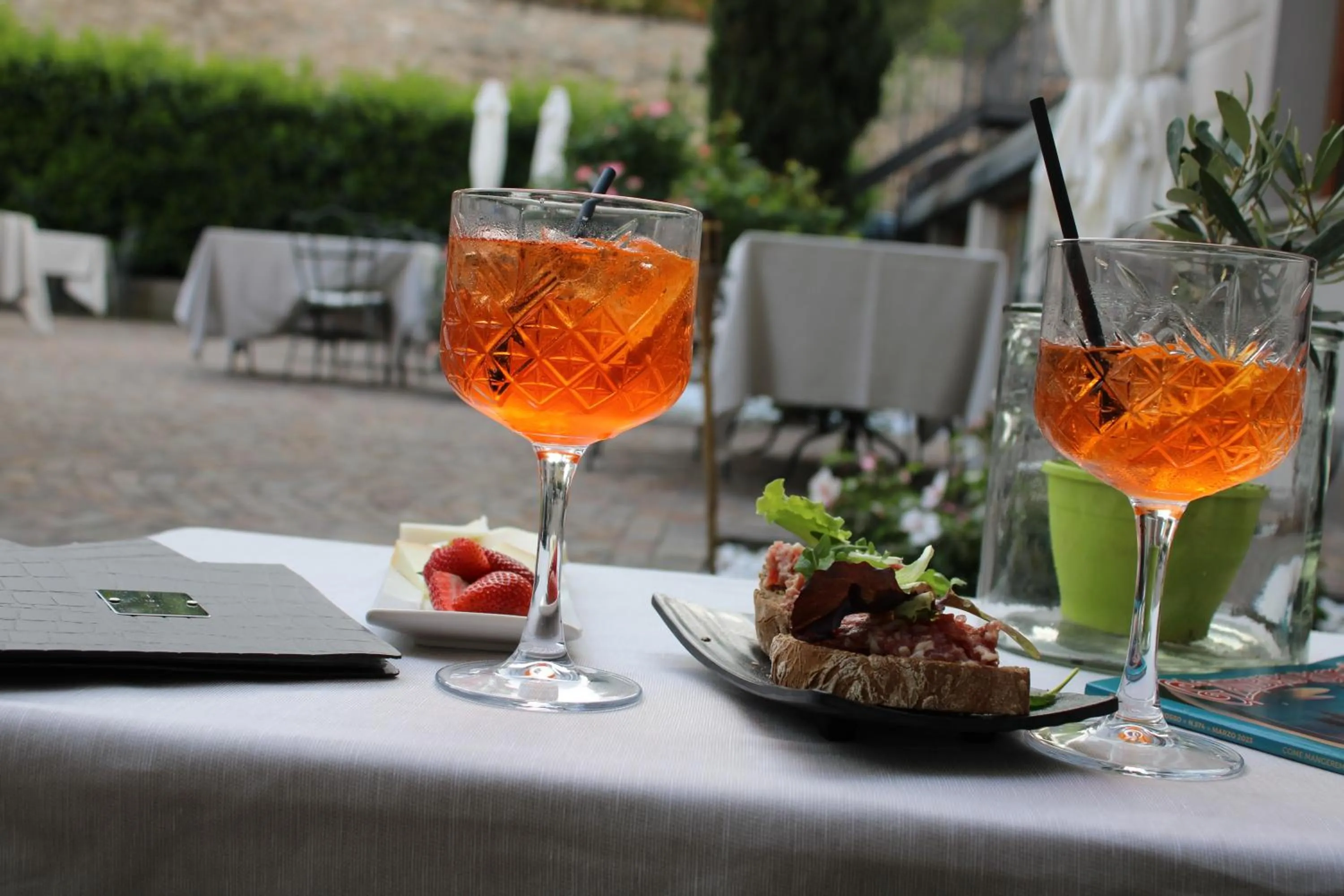 Restaurant/places to eat in Cora Hotels Leon d'Oro