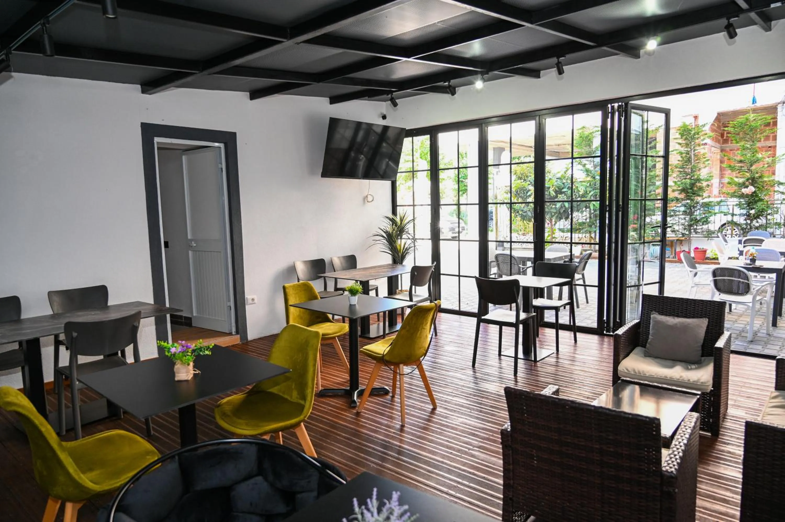 Hotel Vila AARON