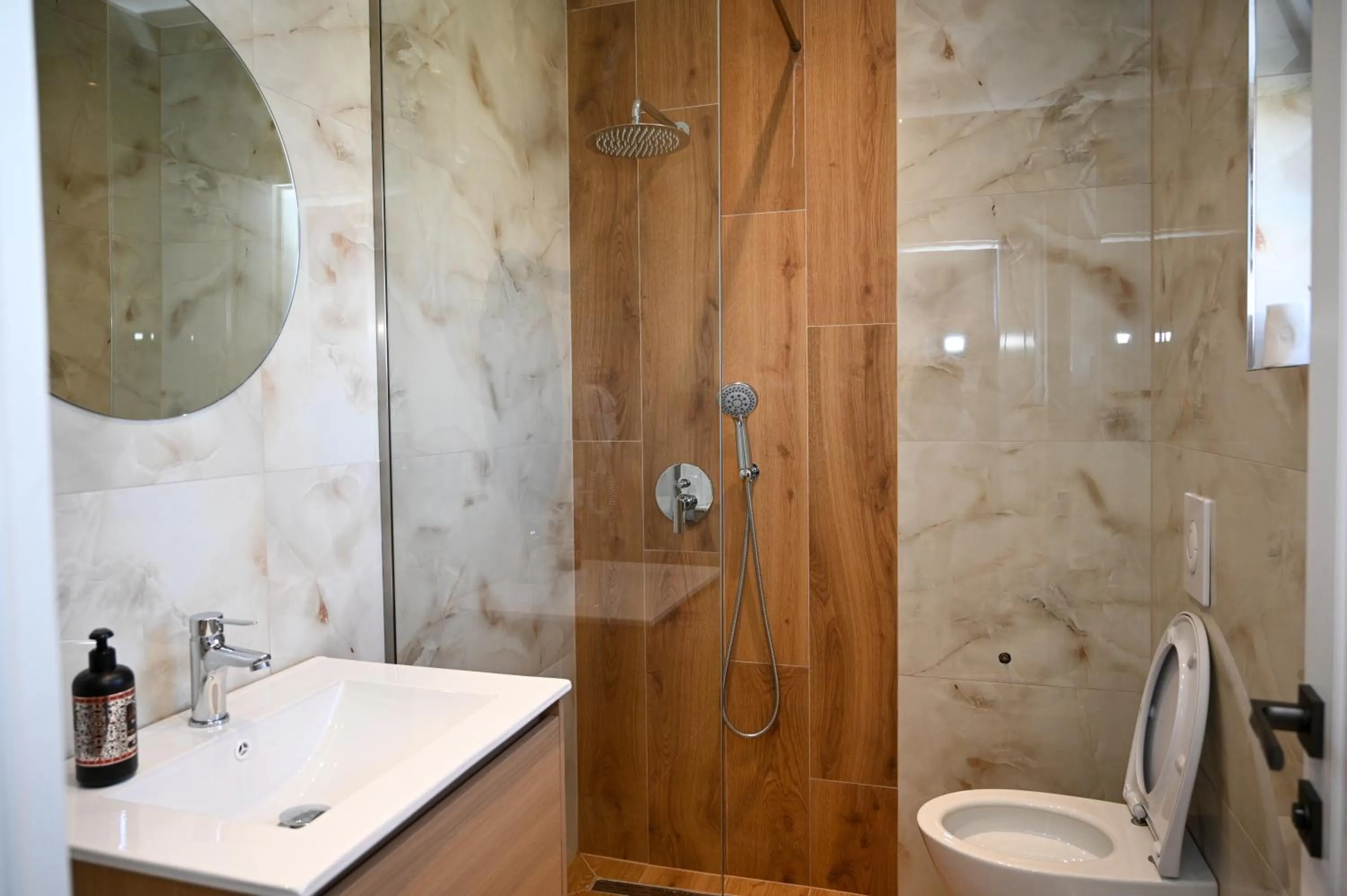 Hotel Vila AARON