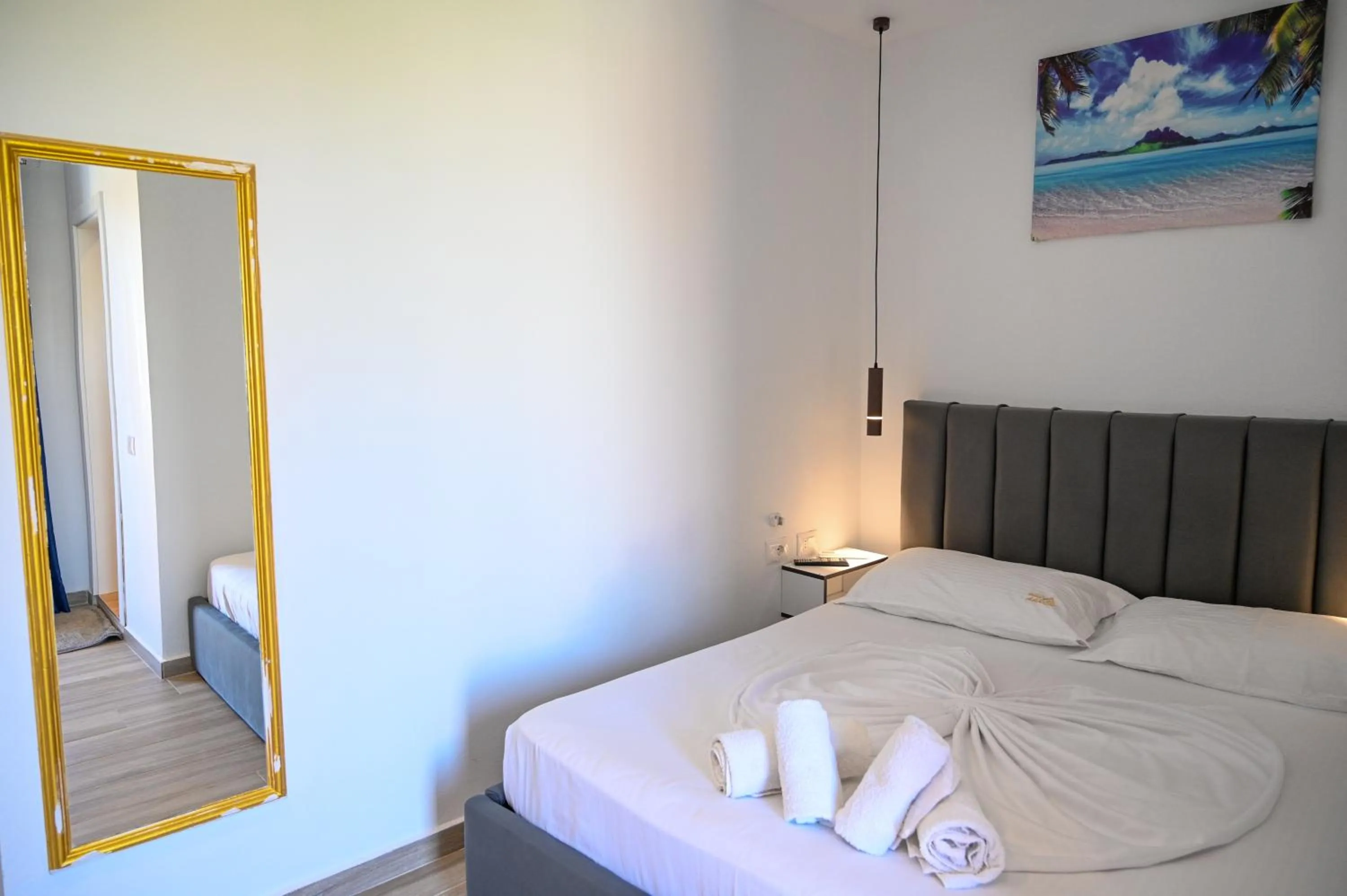 Bed in Hotel Vila AARON