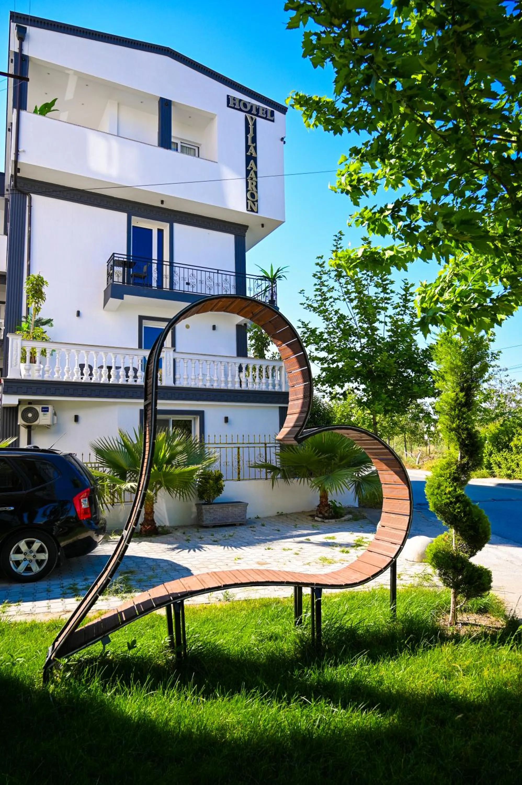 Hotel Vila AARON