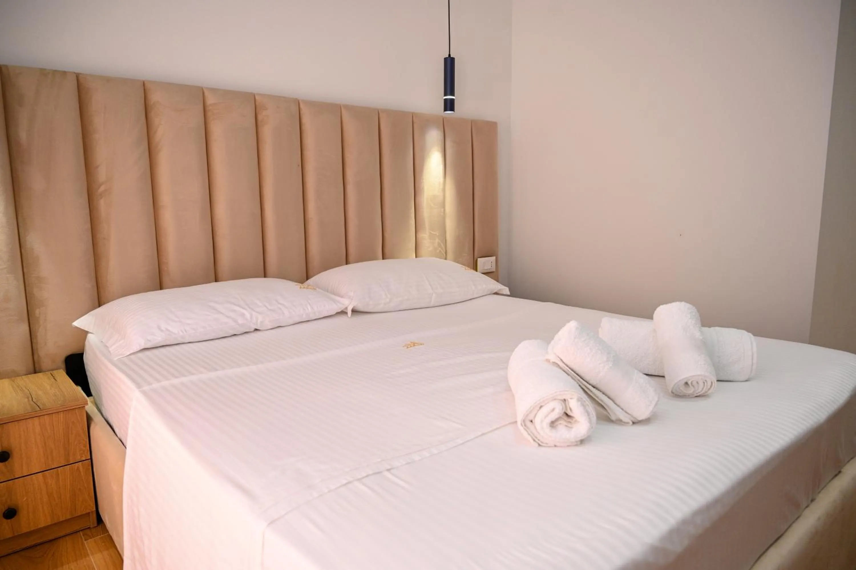 Bed in Hotel Vila AARON
