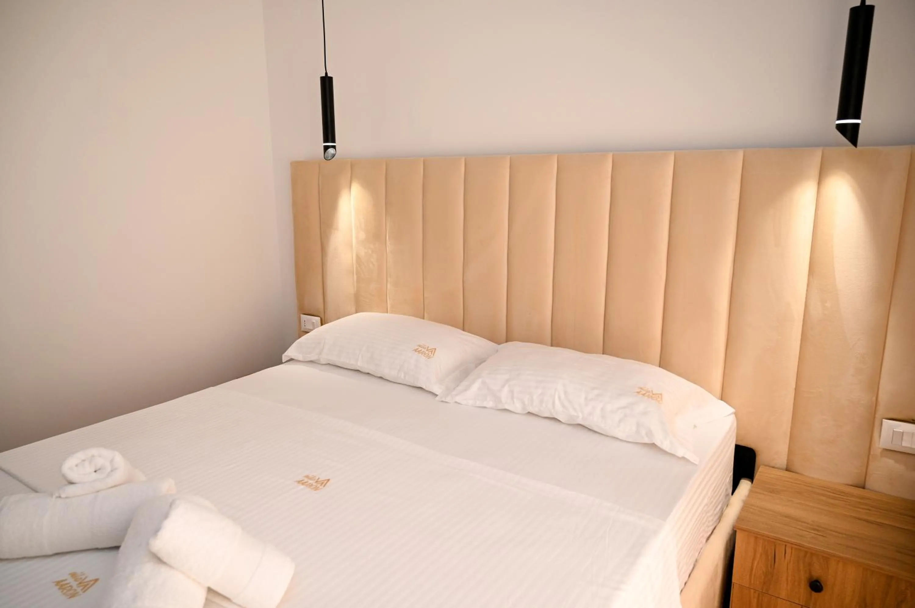 Bed in Hotel Vila AARON