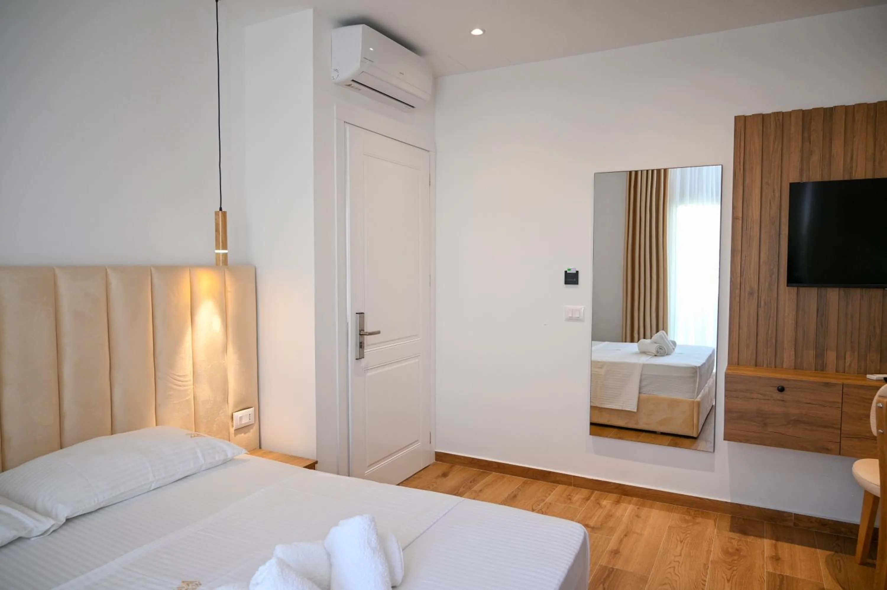 Bed in Hotel Vila AARON