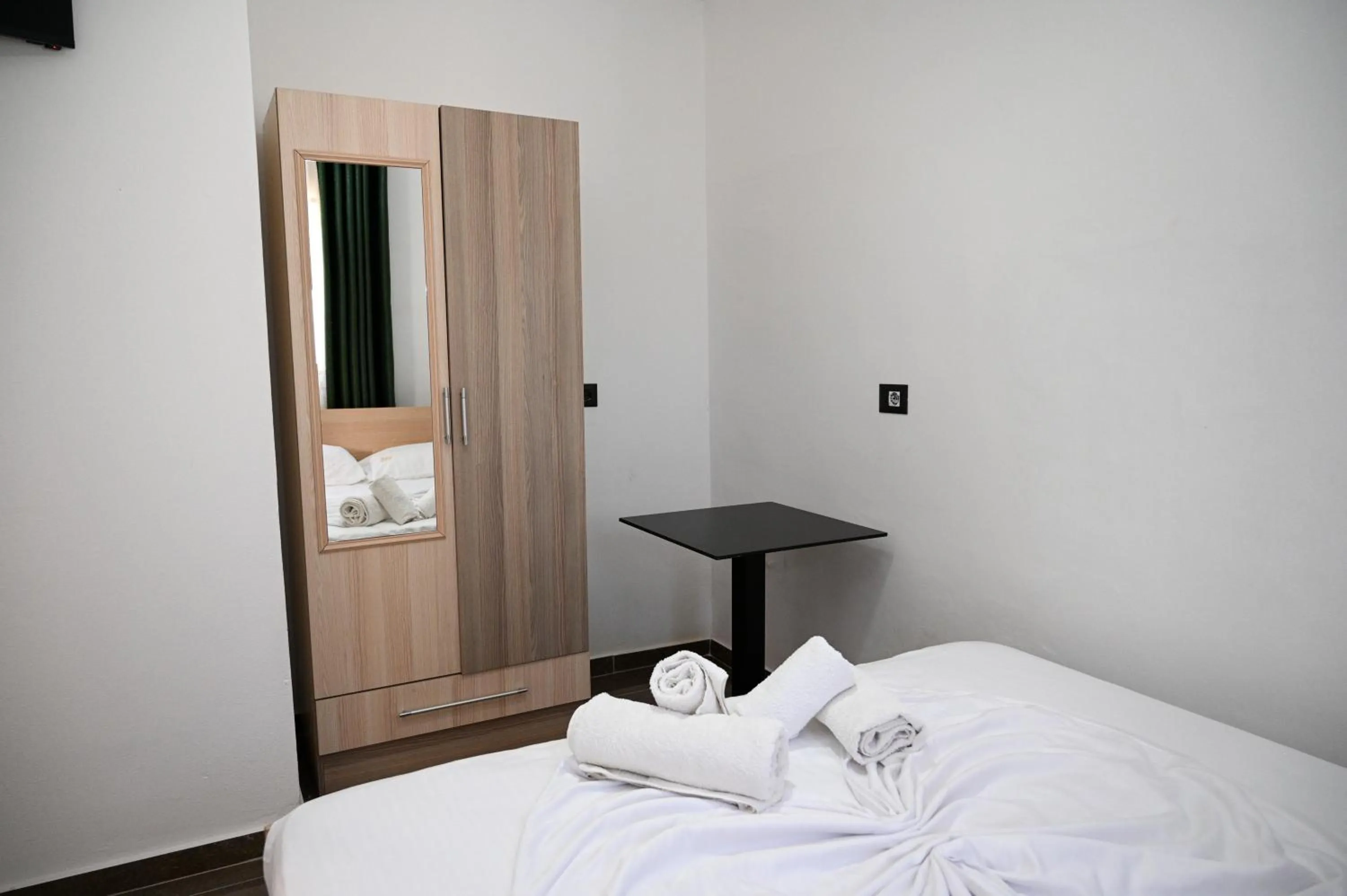 Bed in Hotel Vila AARON