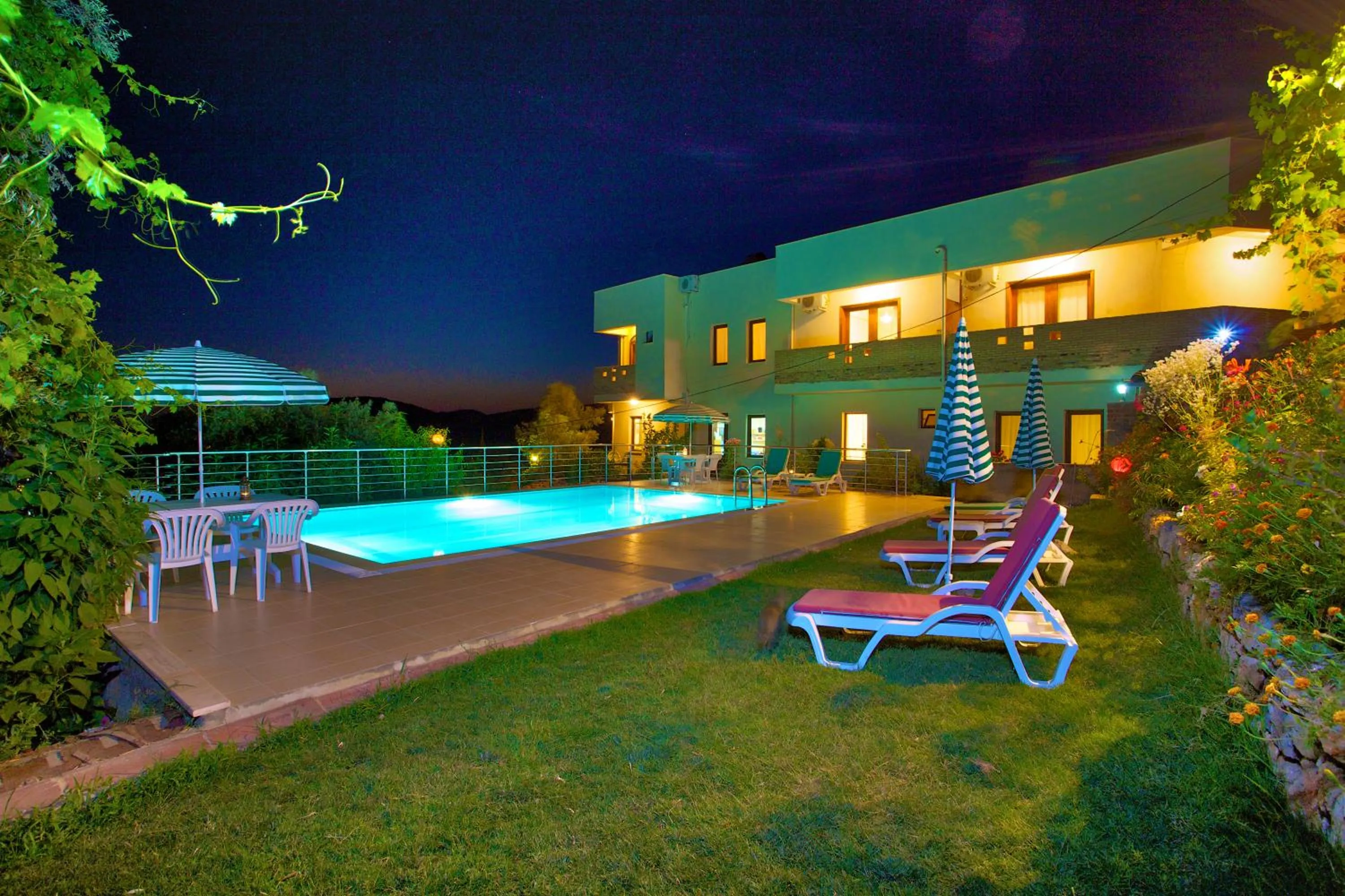 Property building in Efes Butik Otel