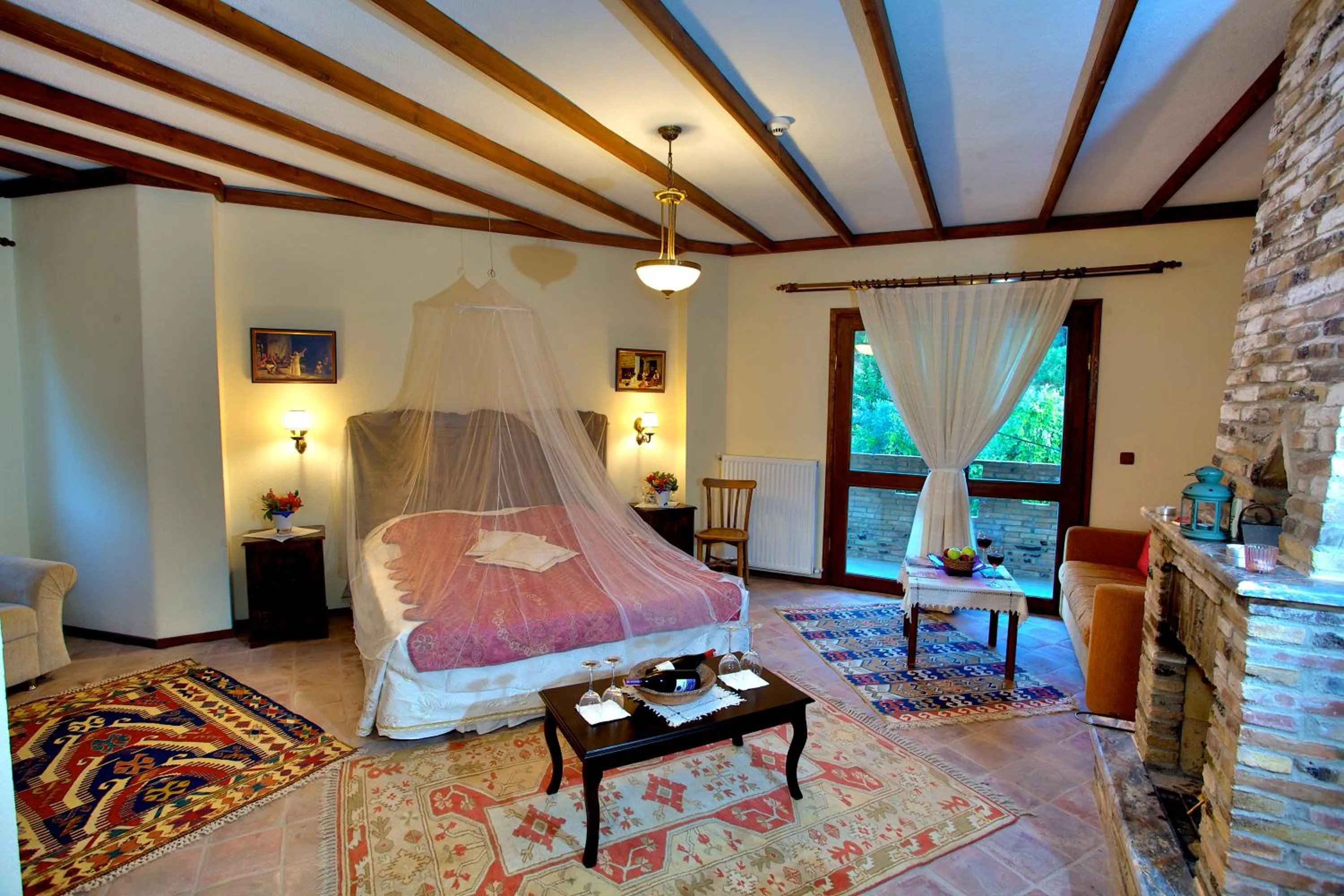 Bedroom, Bed in Efes Butik Otel