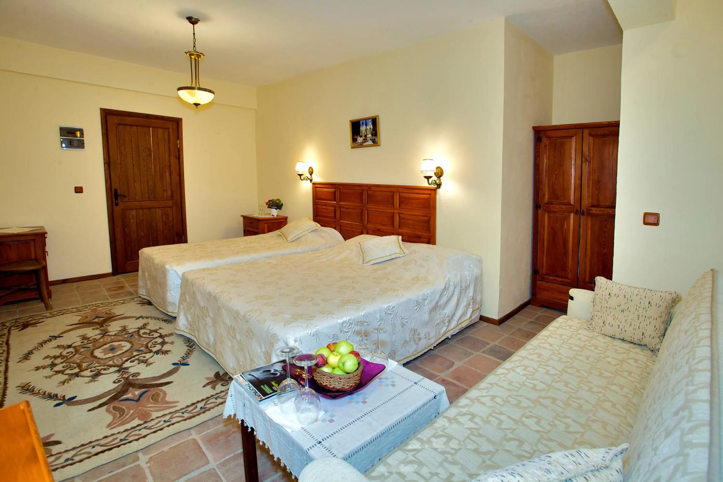 Bedroom, Bed in Efes Butik Otel