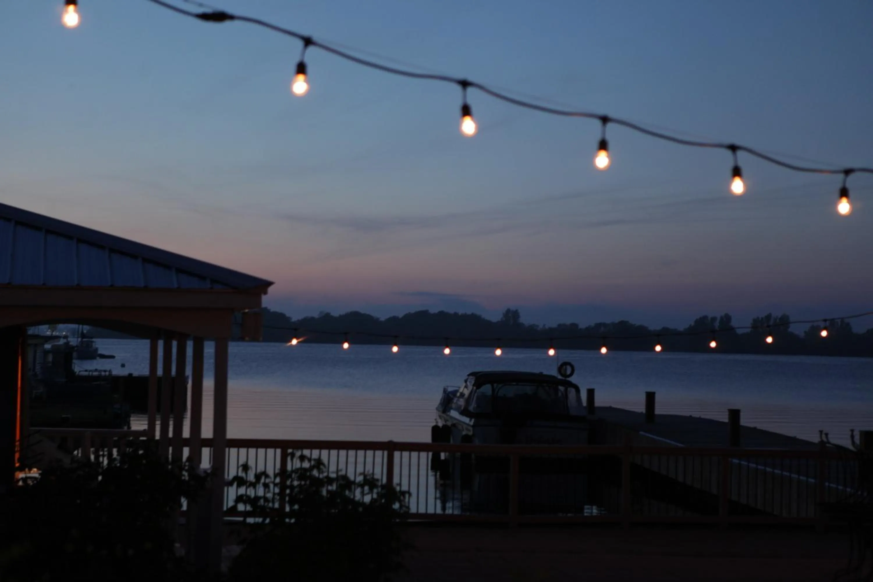 Property building in Hotel Wolfe Island