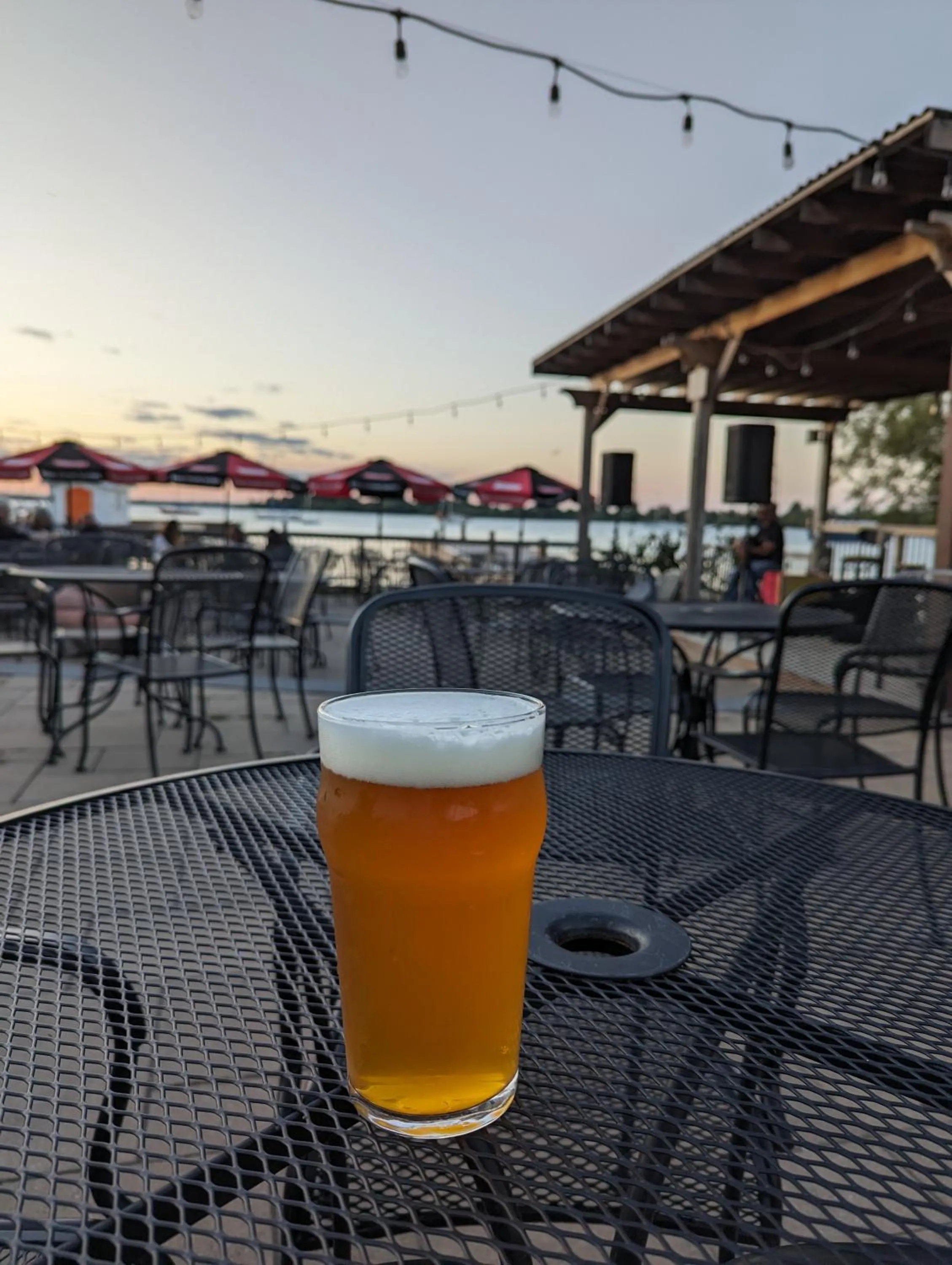 Patio in Hotel Wolfe Island