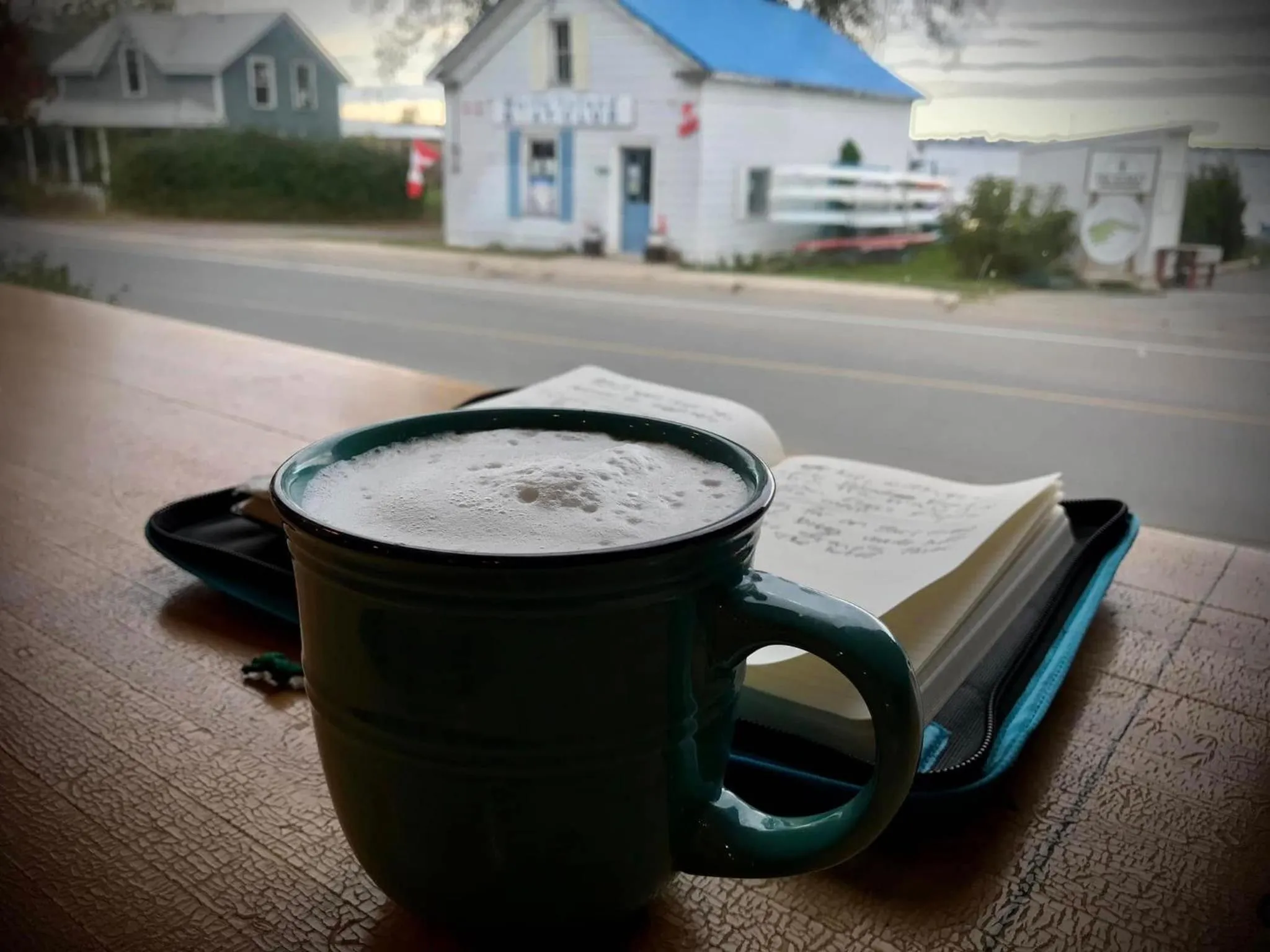 Restaurant/places to eat in Hotel Wolfe Island