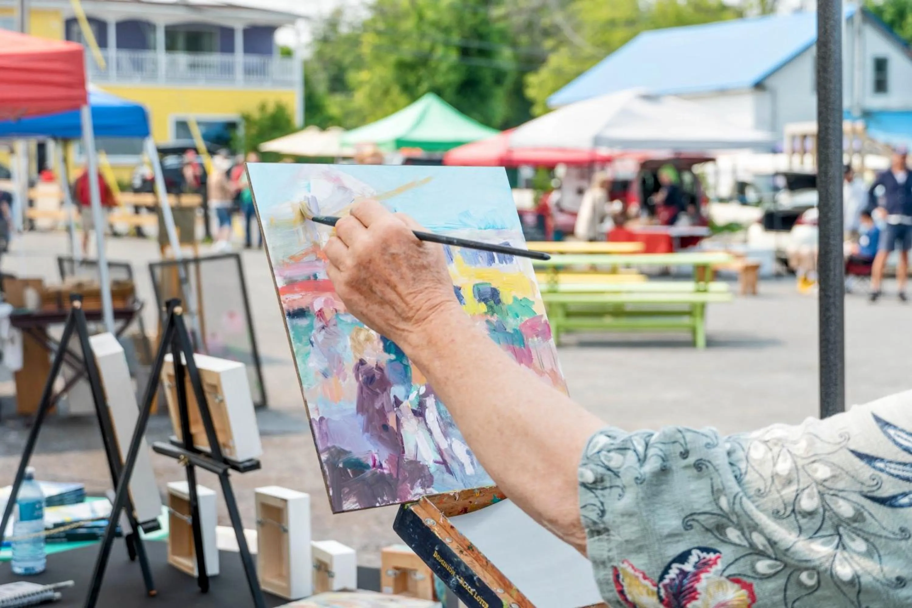 Property building in Hotel Wolfe Island