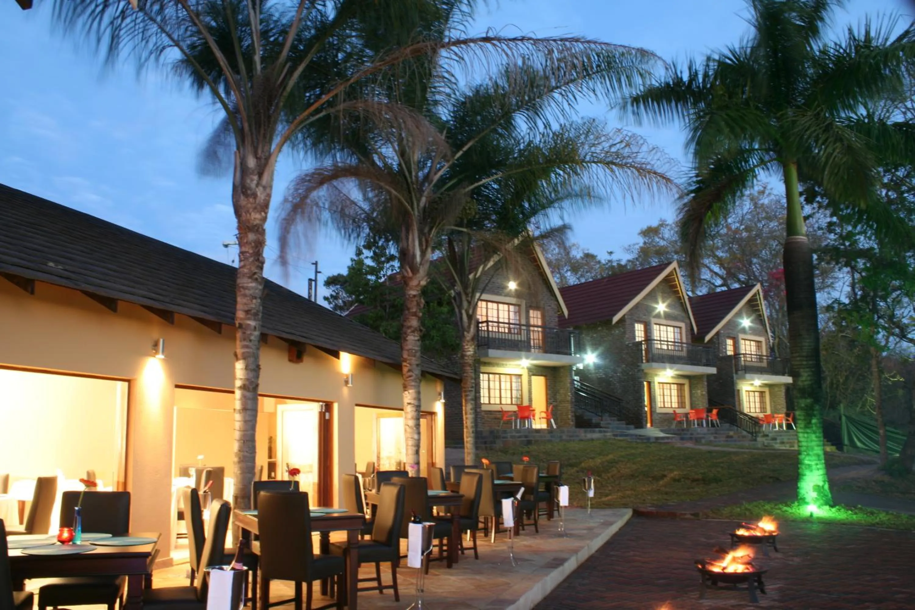 Restaurant/places to eat in Destiny Lodge