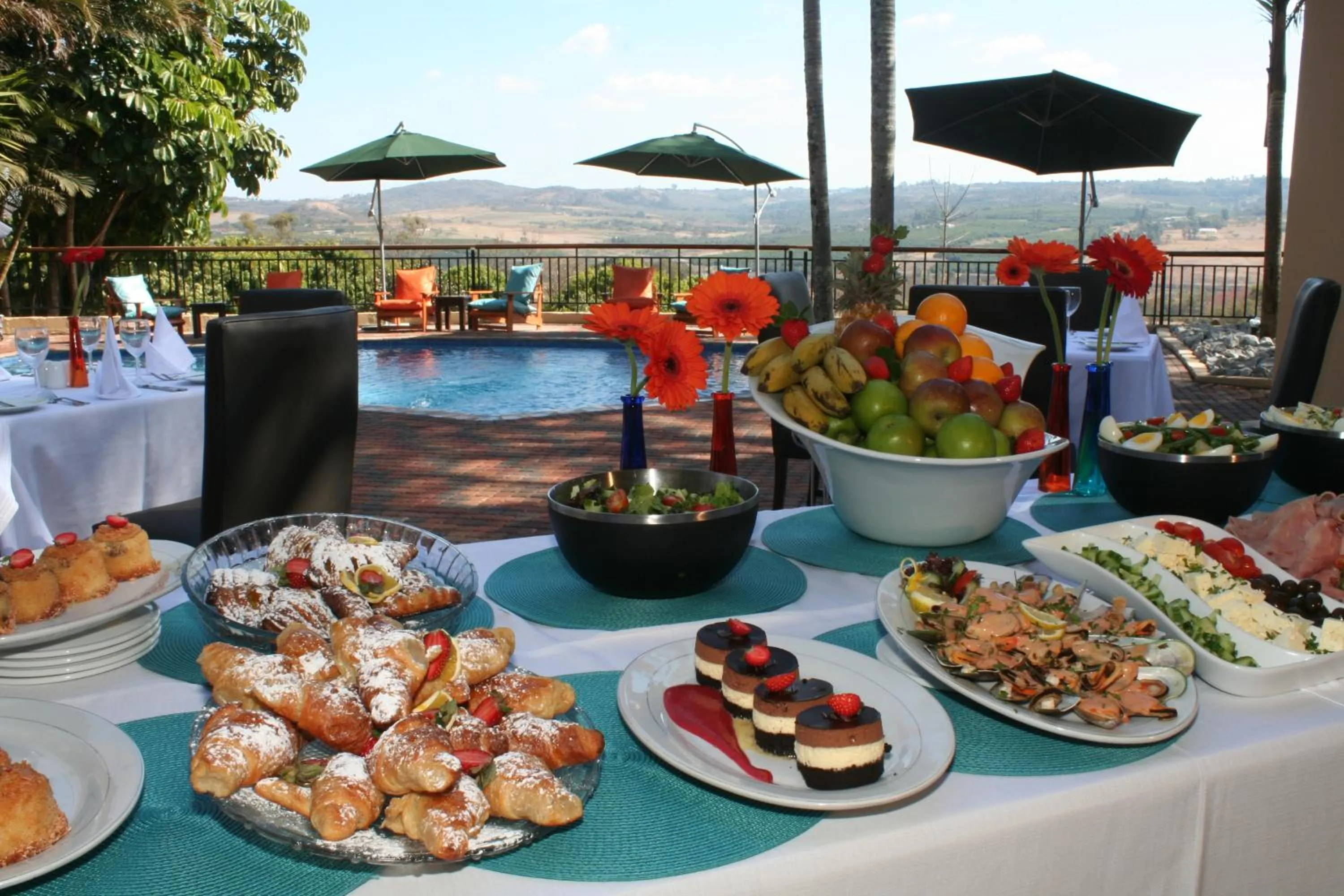 Food in Destiny Lodge