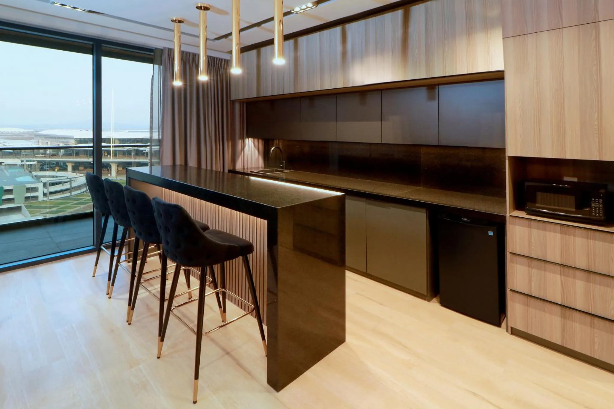 Photo of the whole room in Holiday Inn & Suites - Mexico Felipe Angeles Airport by IHG