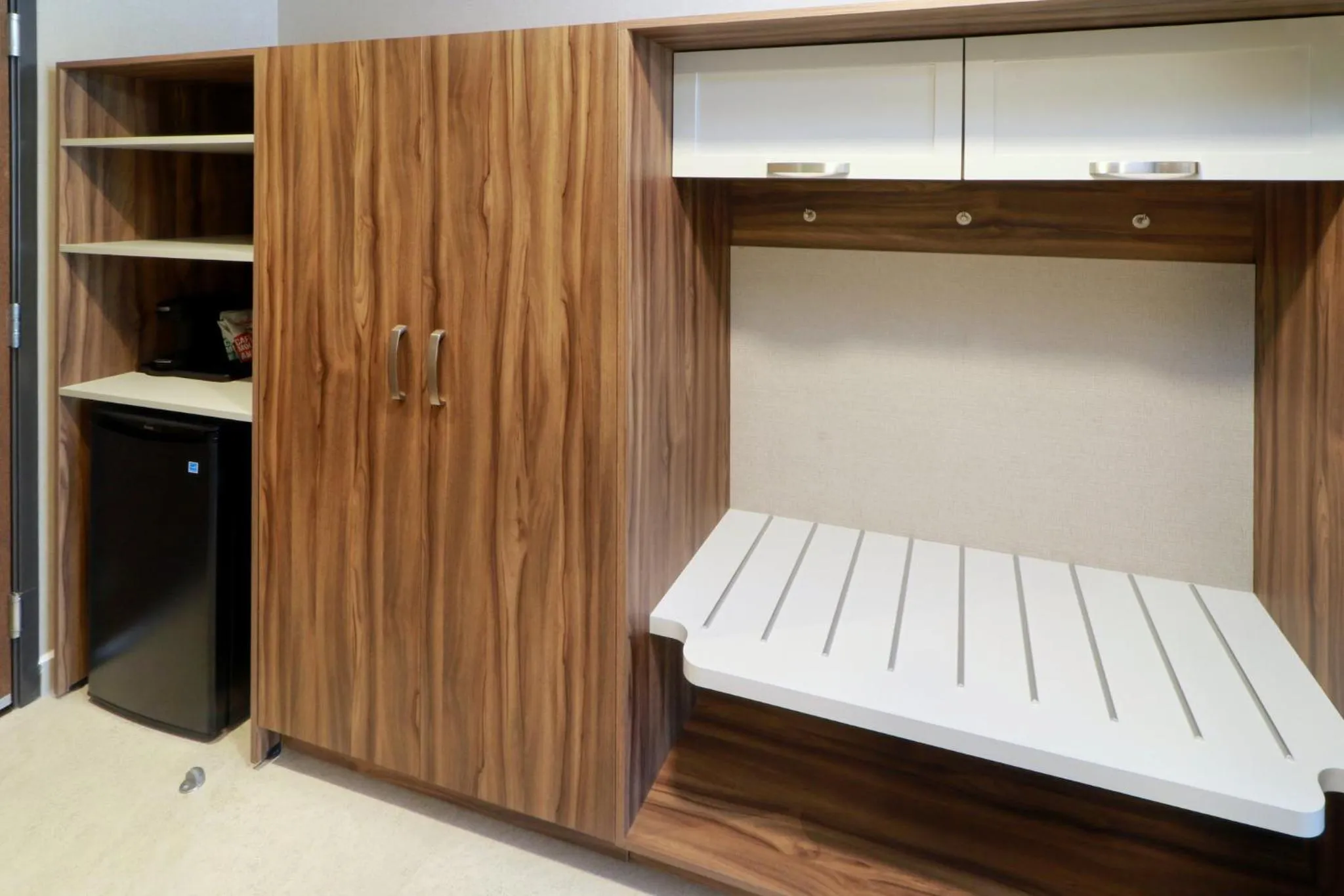 Photo of the whole room, Bed in Holiday Inn & Suites - Mexico Felipe Angeles Airport by IHG