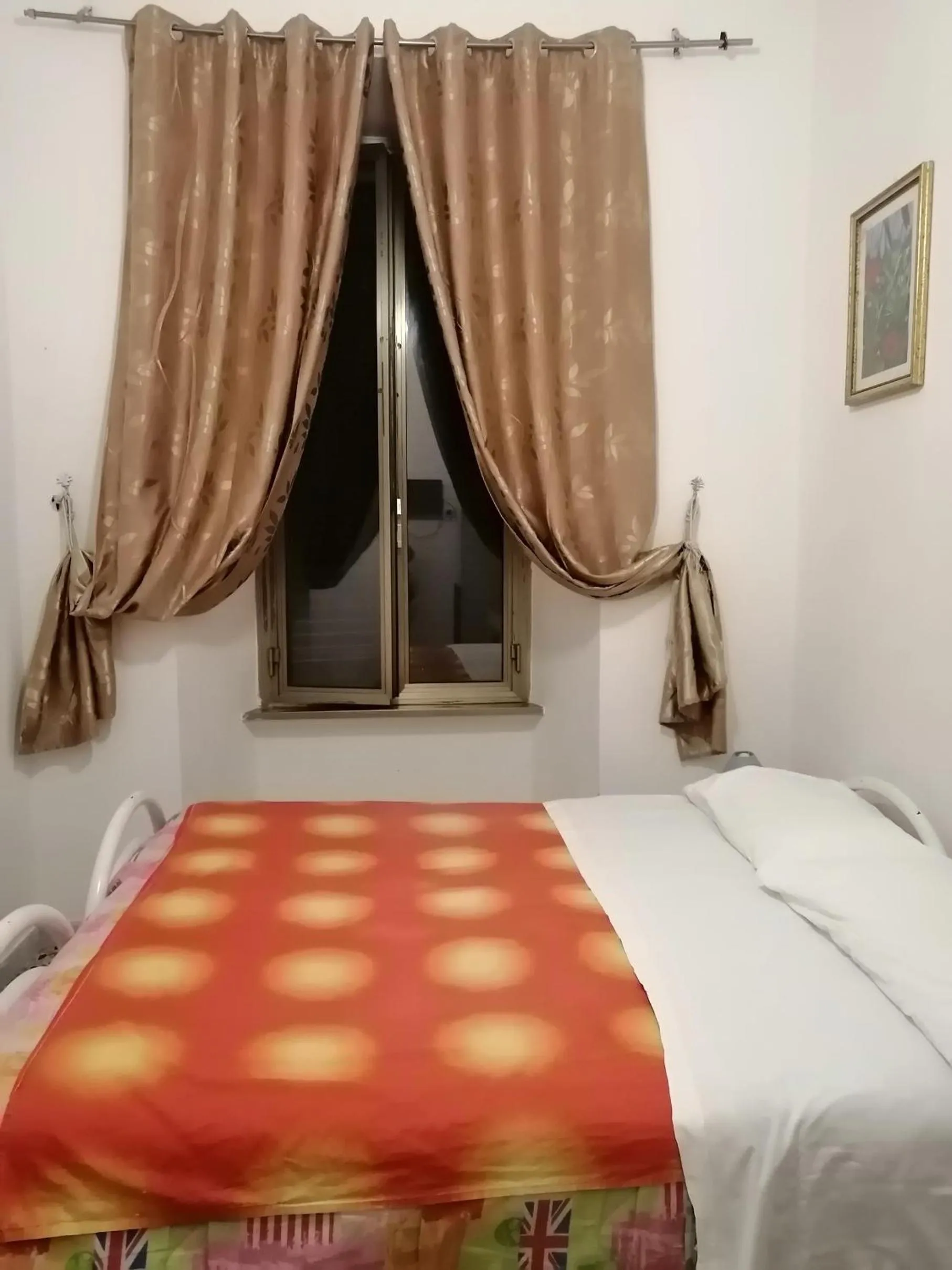 Bed in Roma Prince Inn accommodation