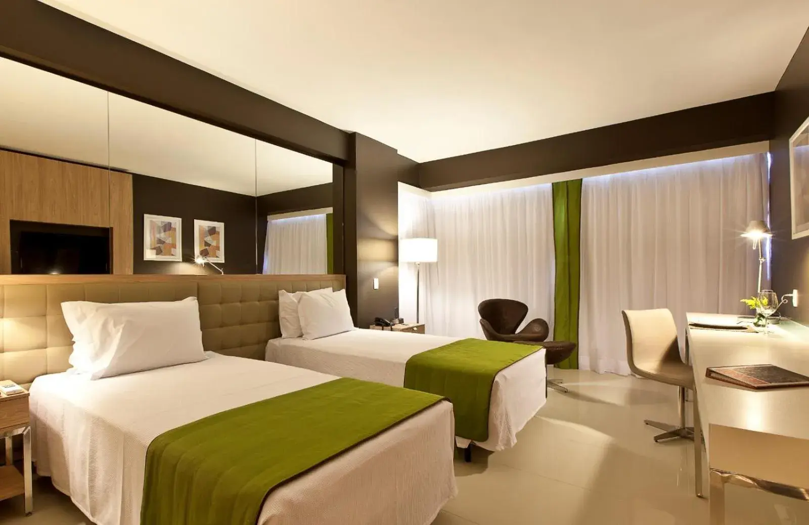 Bed in eSuites Savassi Toscanini Bed in eSuites Savassi Toscanini