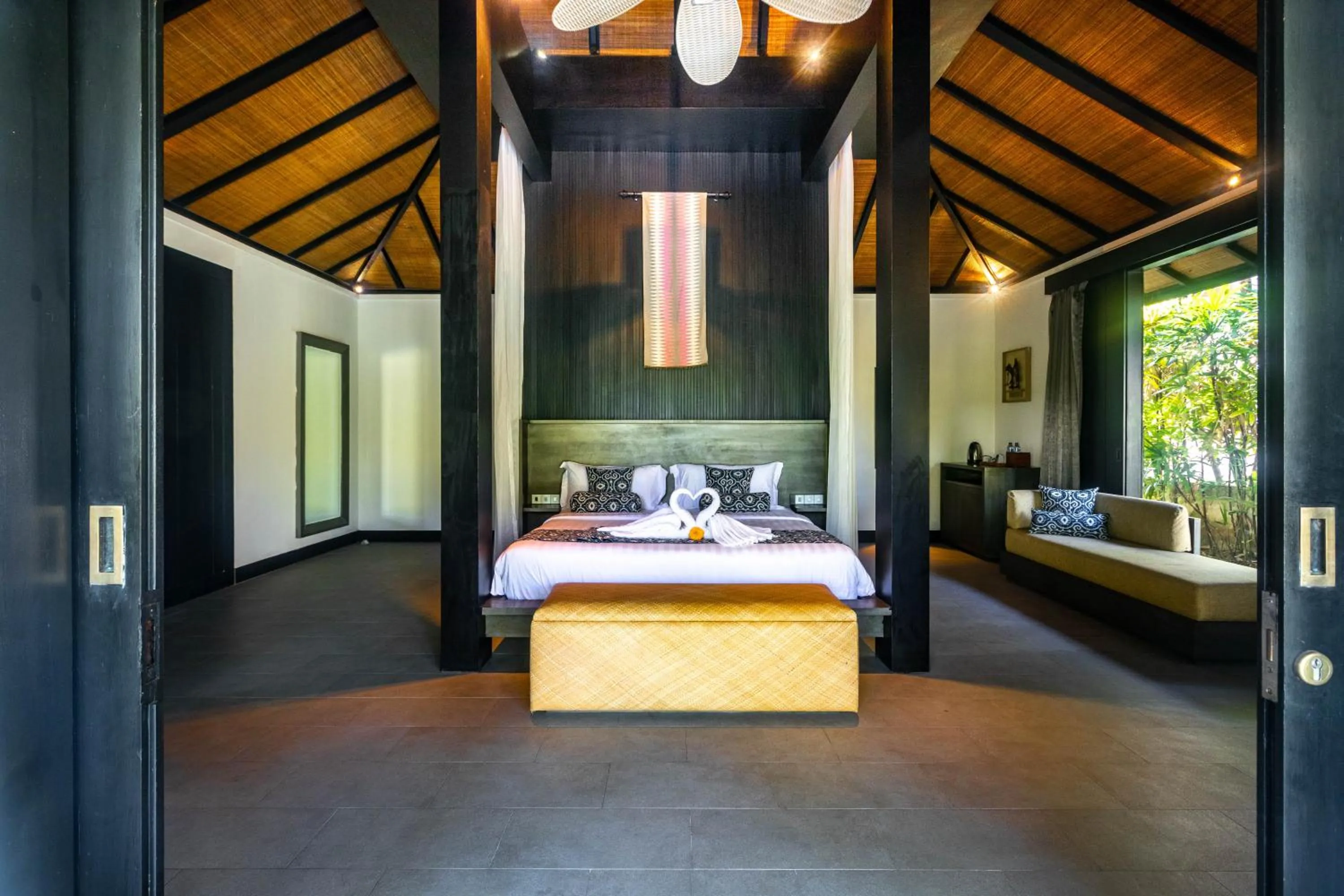 Bed in Surya Melasti Beach Villa
