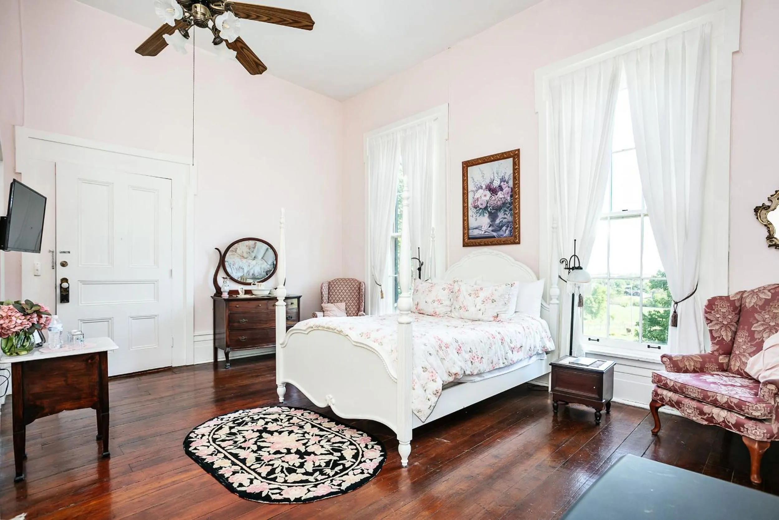 Maple Hill Manor Bed & Breakfast