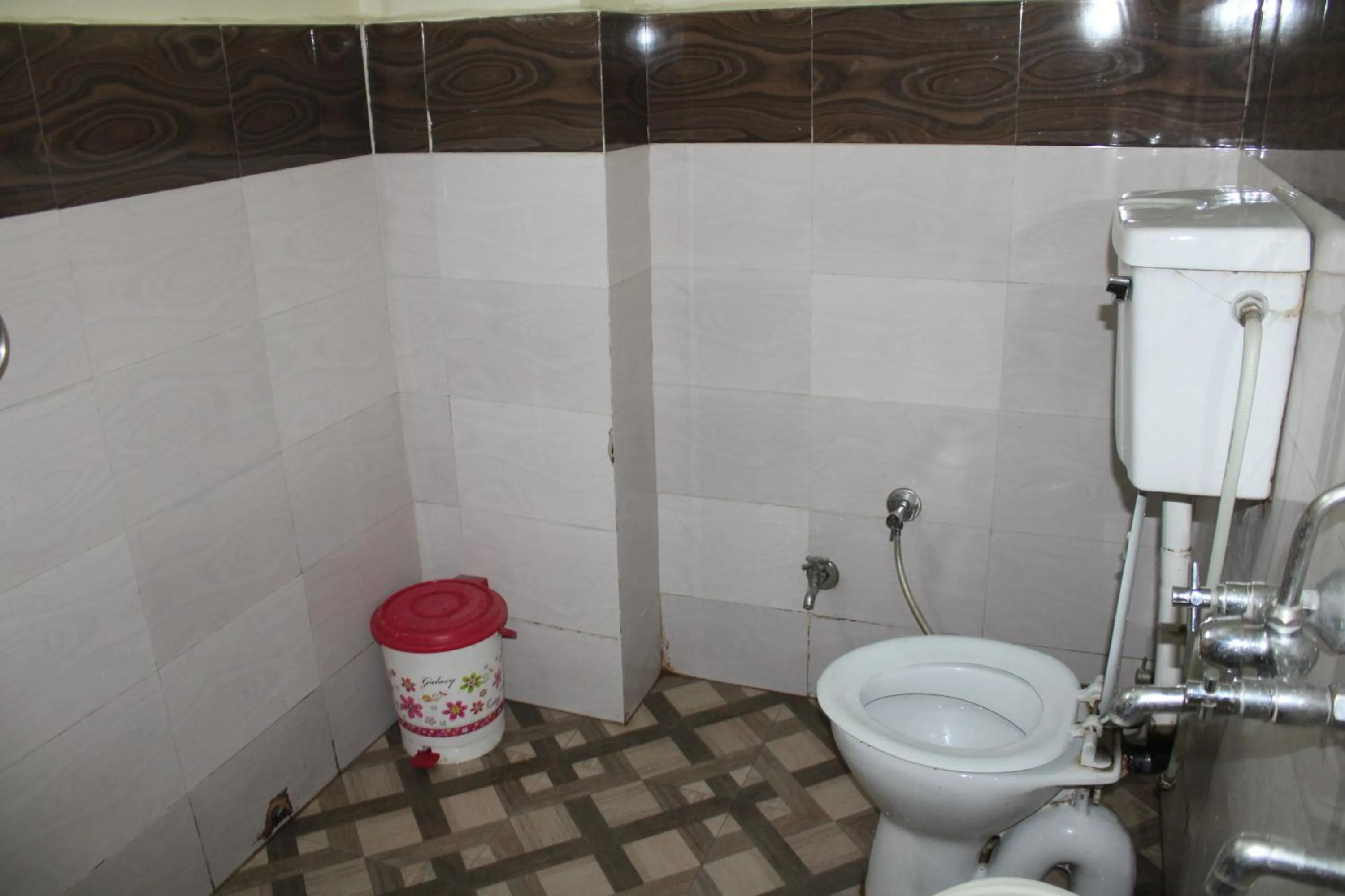 Hotel Diamond Leaf