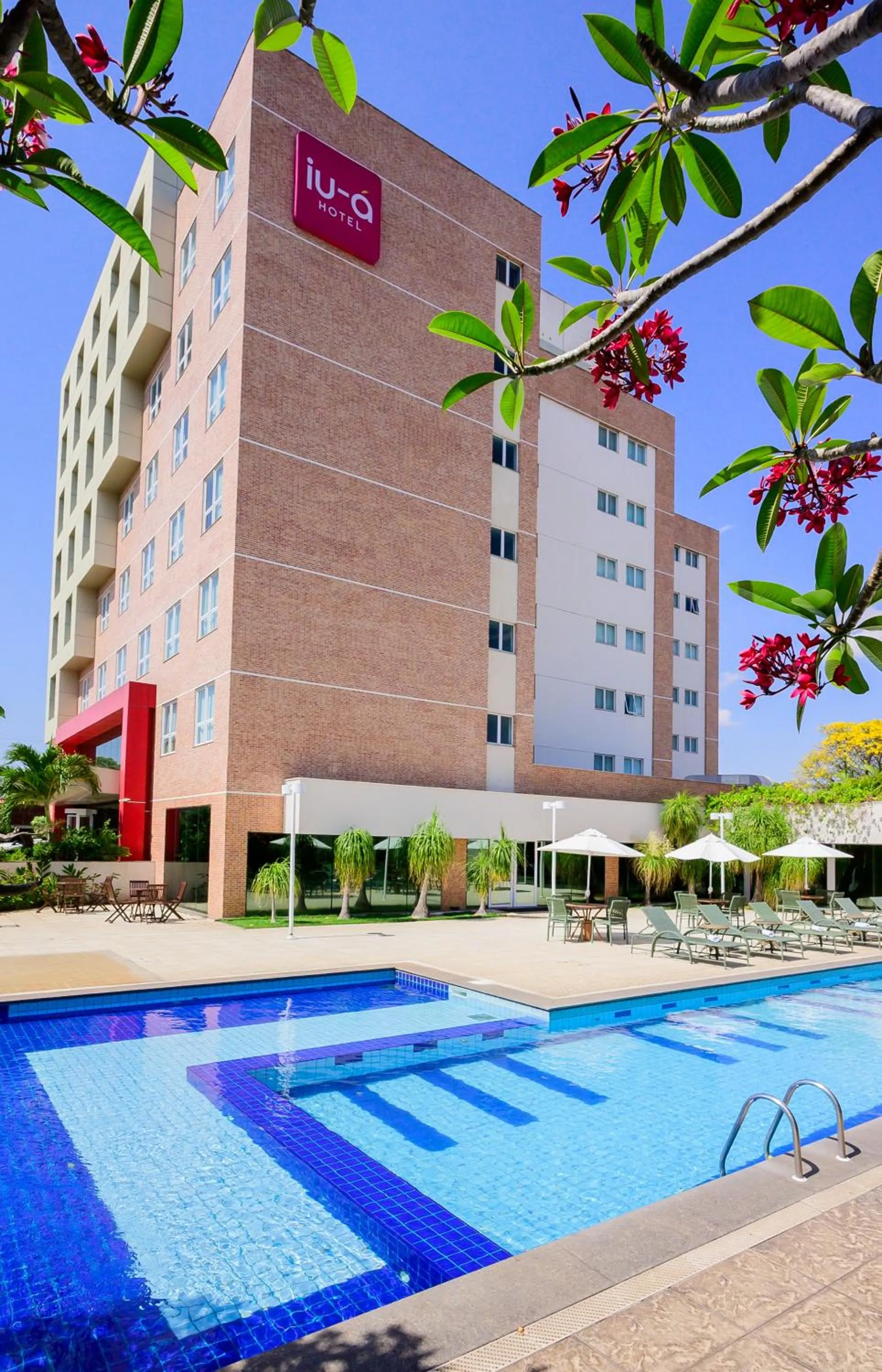 Iu-á Hotel