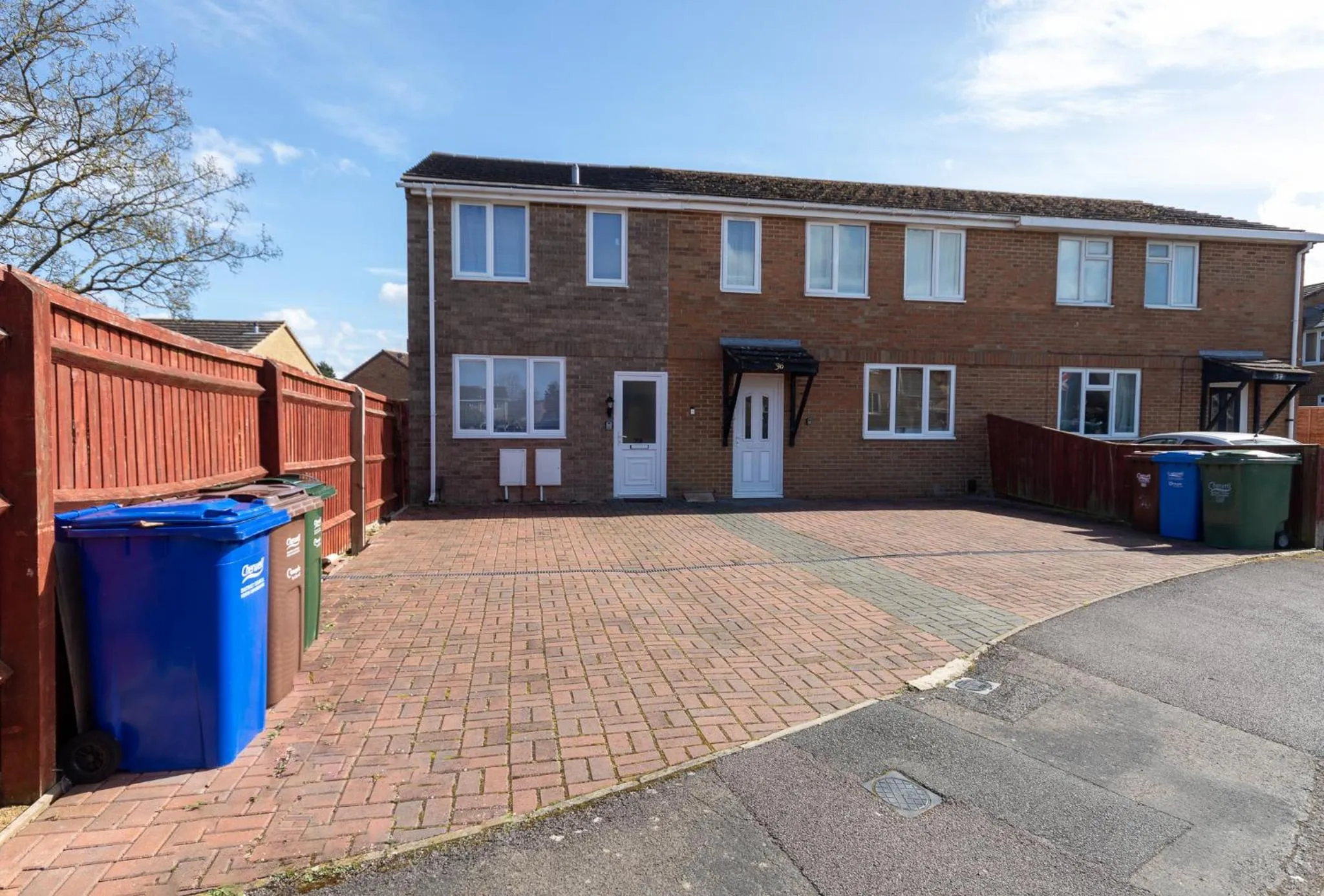 Property building in Bellengers Apartments