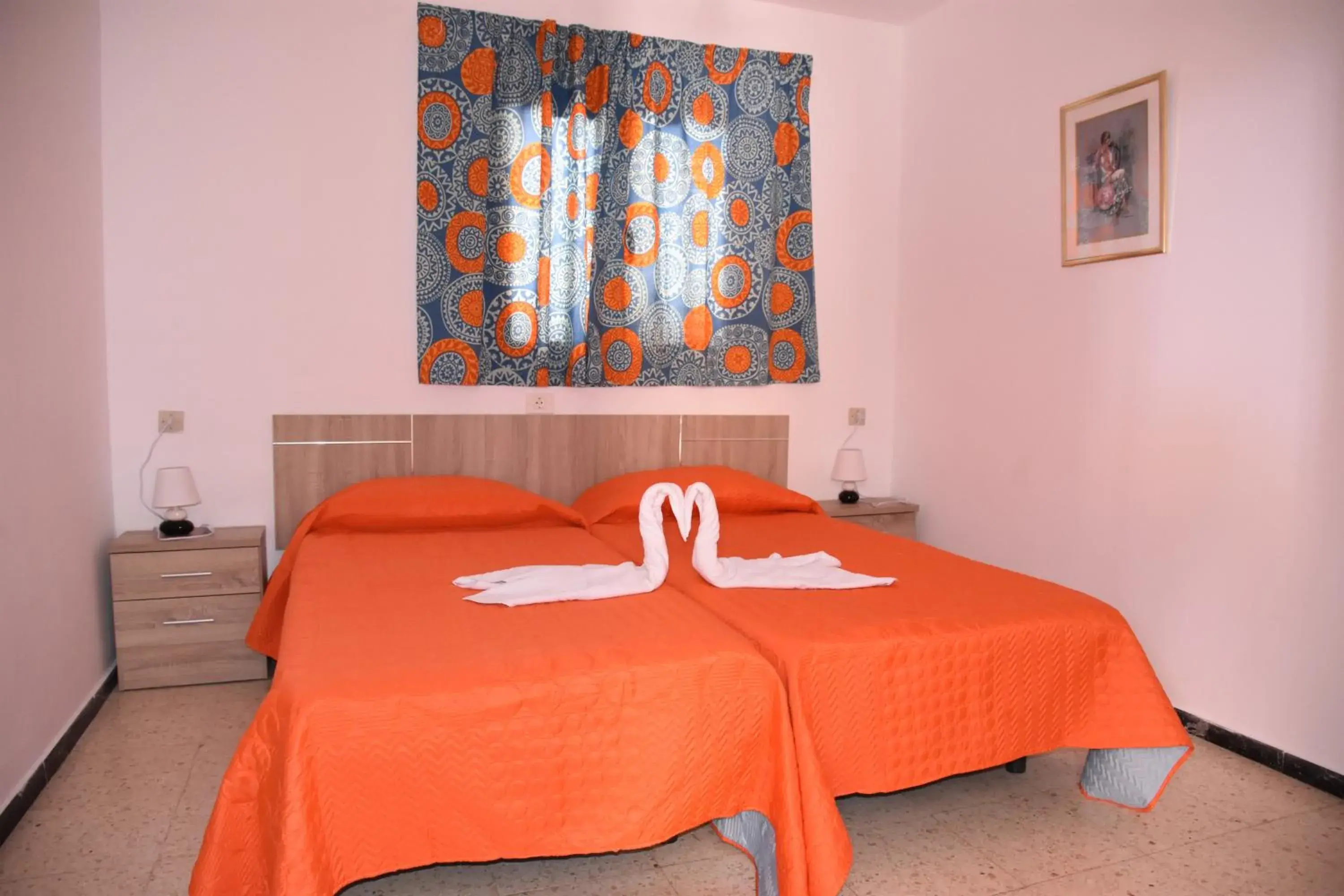 Twin Room with Shared Bathroom in Pension Eva Twin Room with Shared Bathroom in Pension Eva